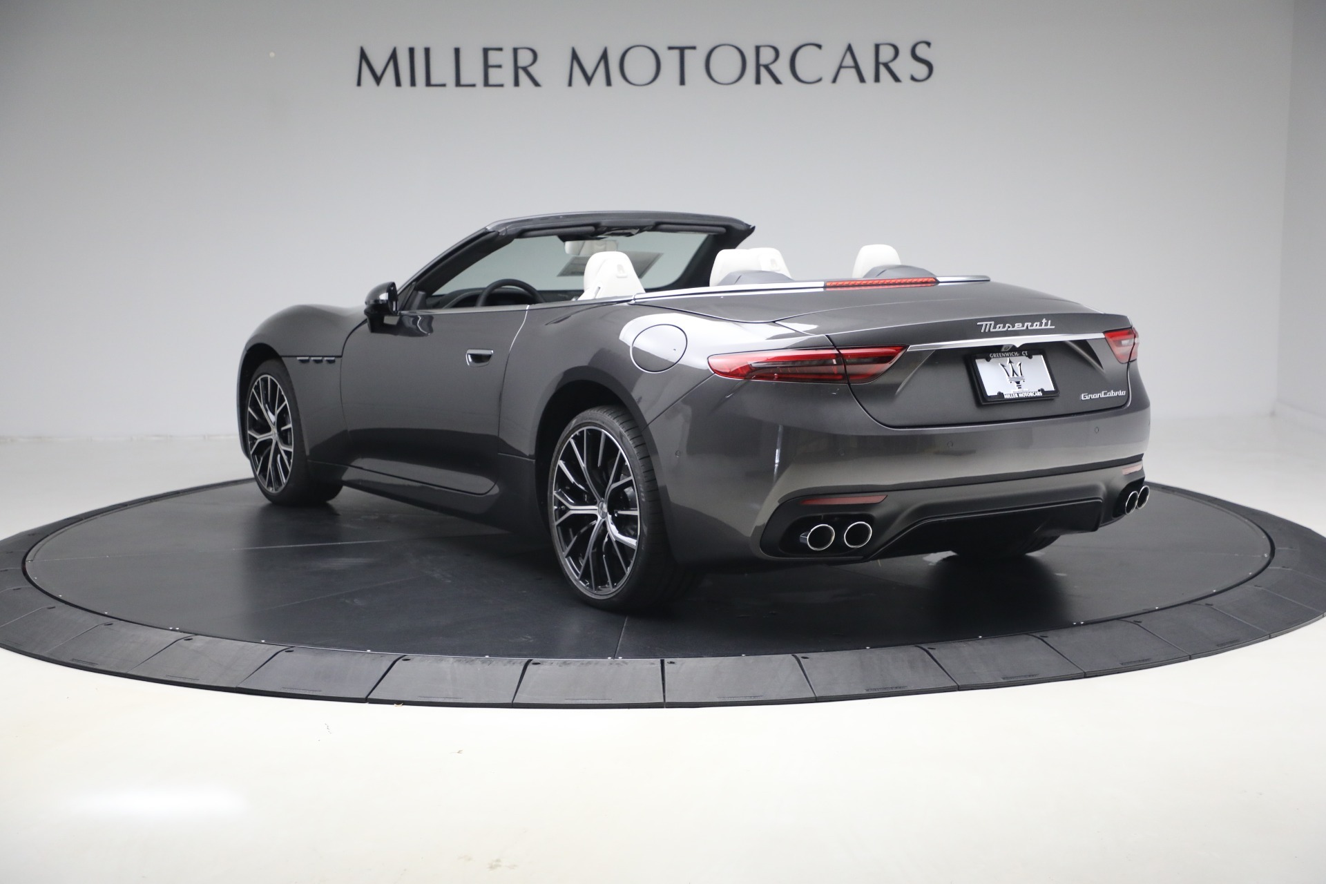 New-2026-Maserati-GranCabrio-Modena