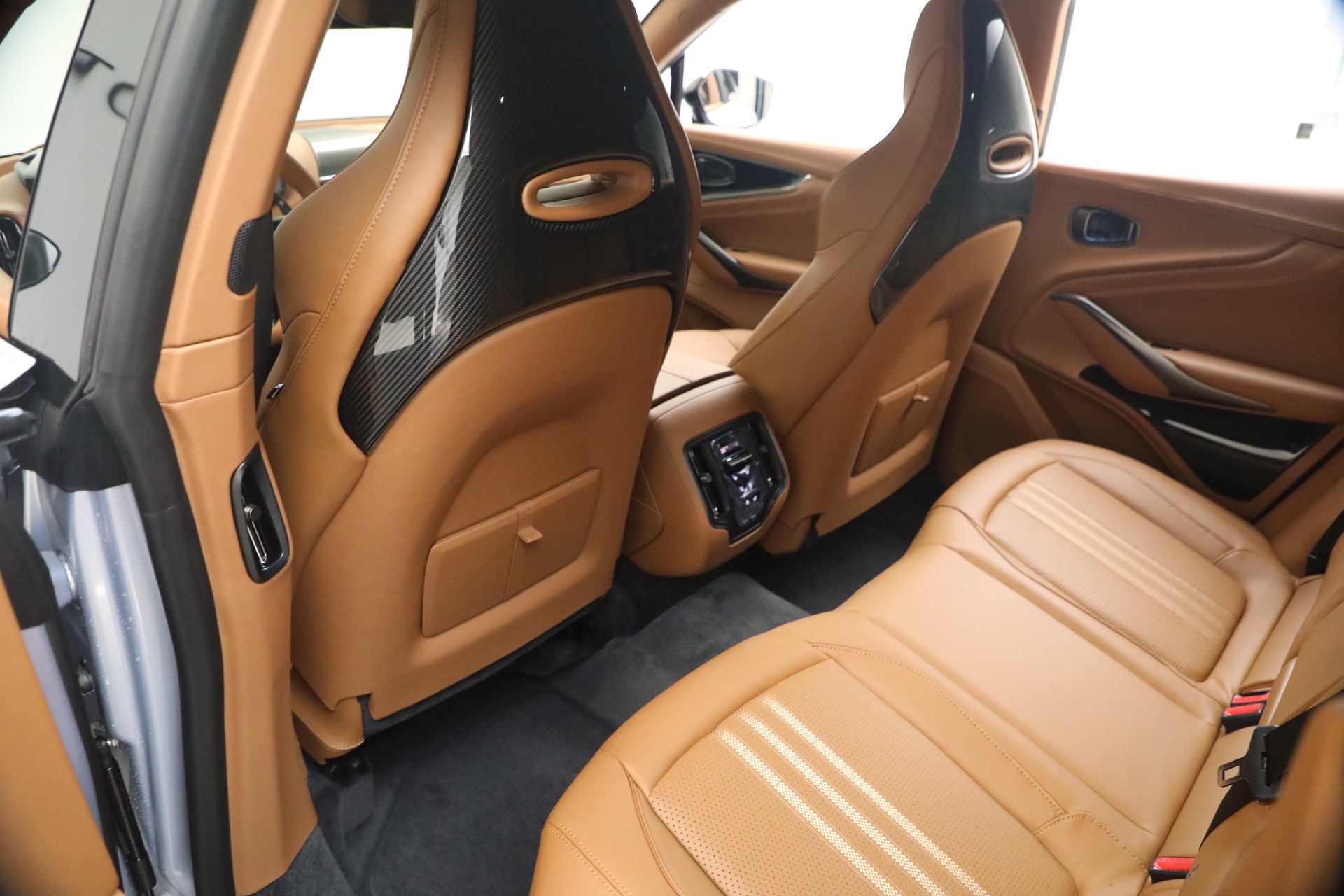 New-2026-Aston-Martin-DBX-707