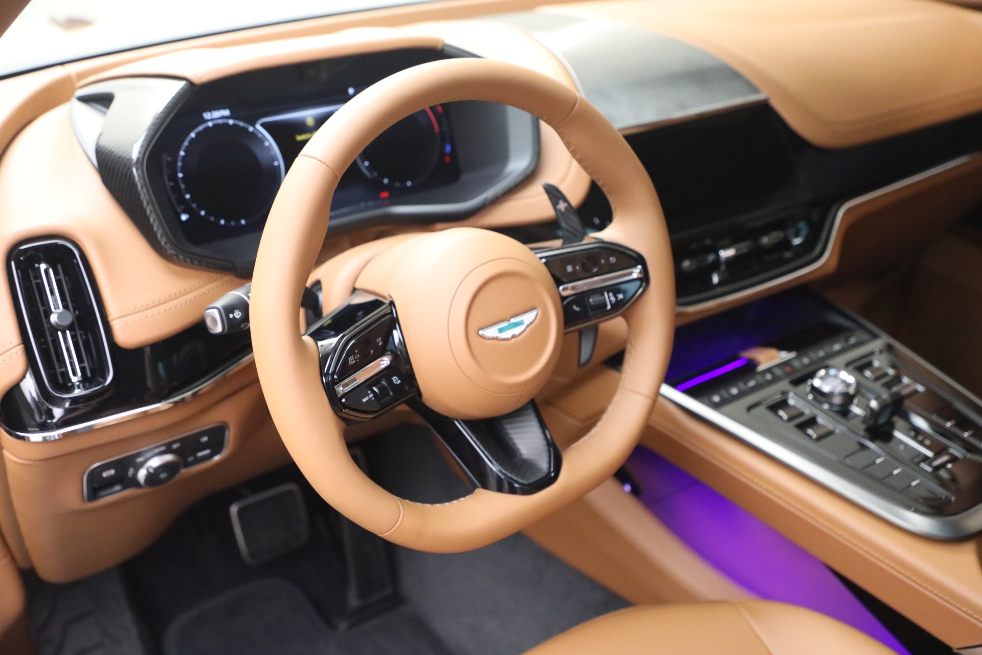 New-2026-Aston-Martin-DBX-707