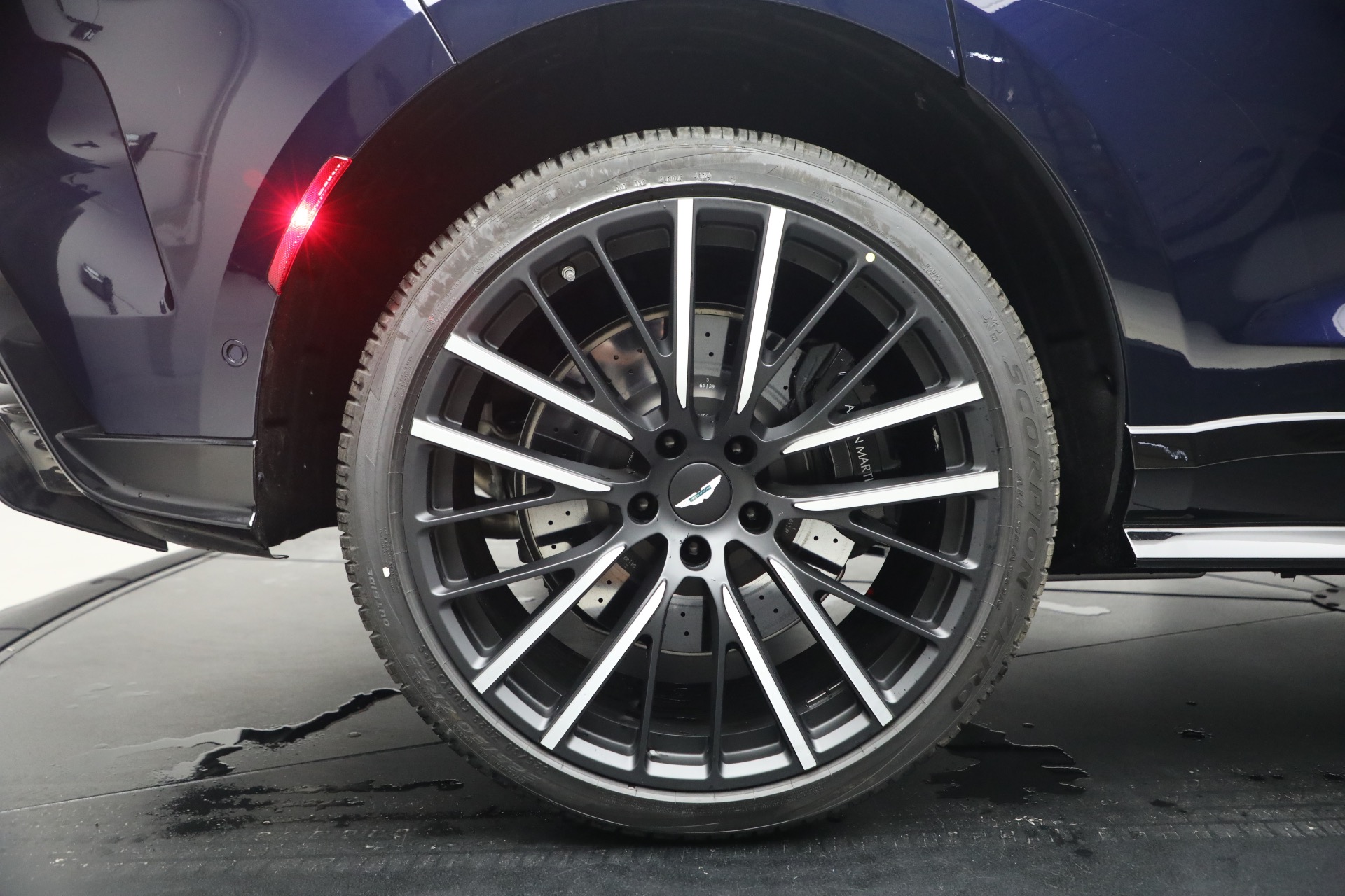 New-2026-Aston-Martin-DBX-S
