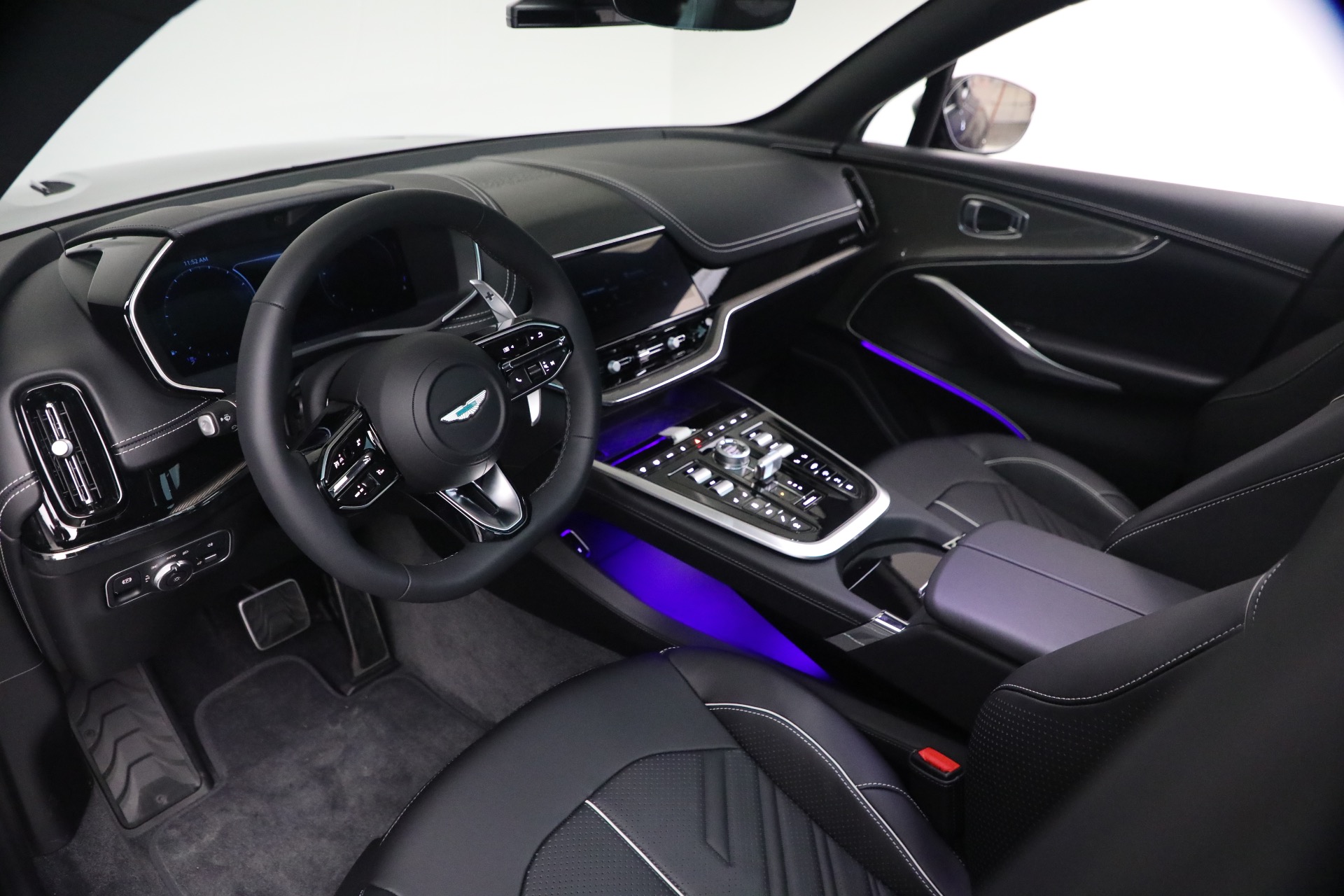 New-2026-Aston-Martin-DBX-S