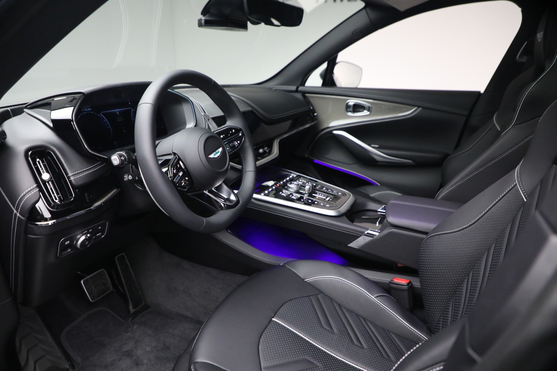 New-2026-Aston-Martin-DBX-S