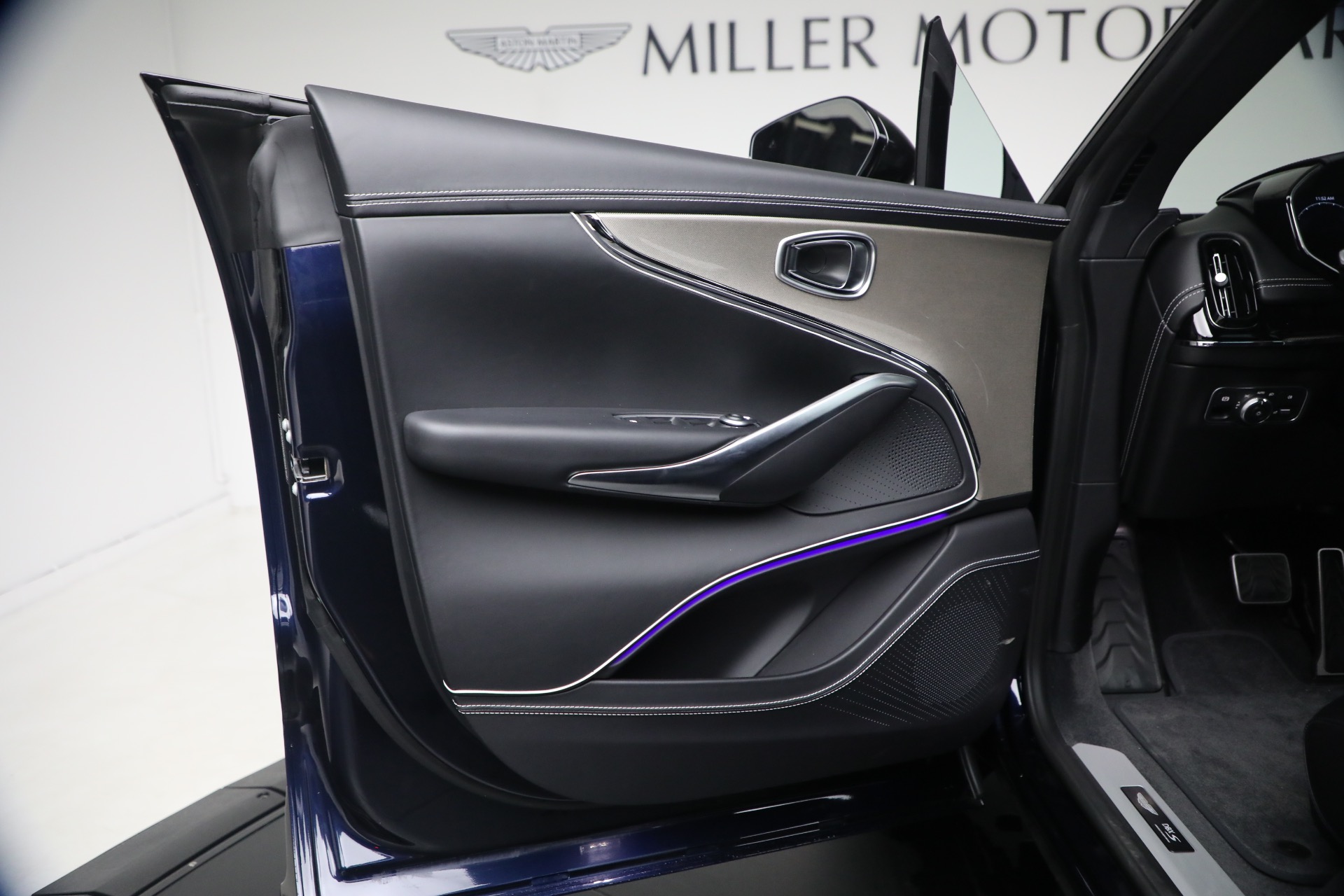 New-2026-Aston-Martin-DBX-S