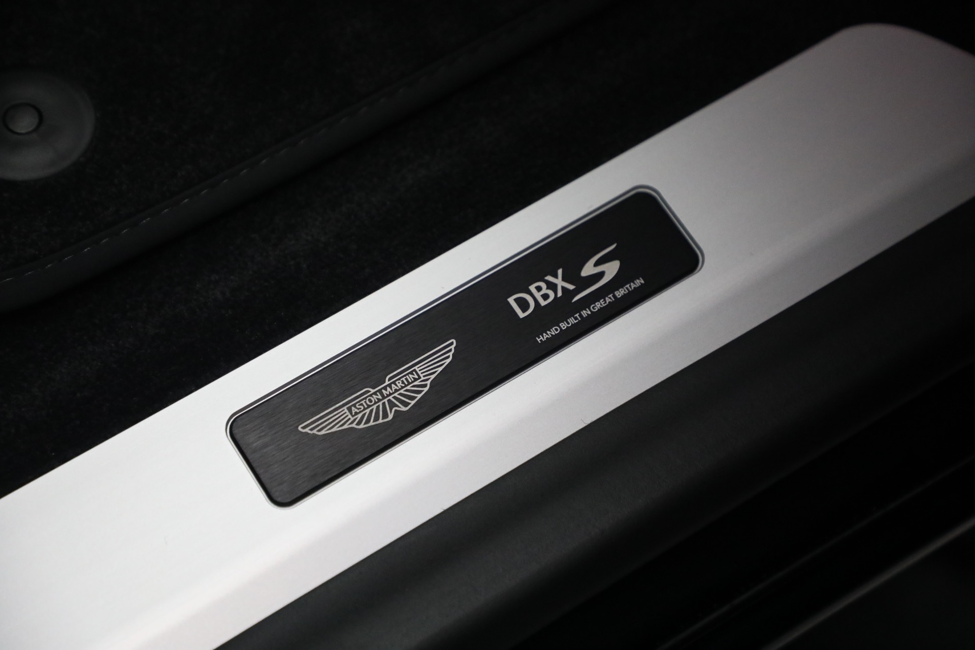 New-2026-Aston-Martin-DBX-S