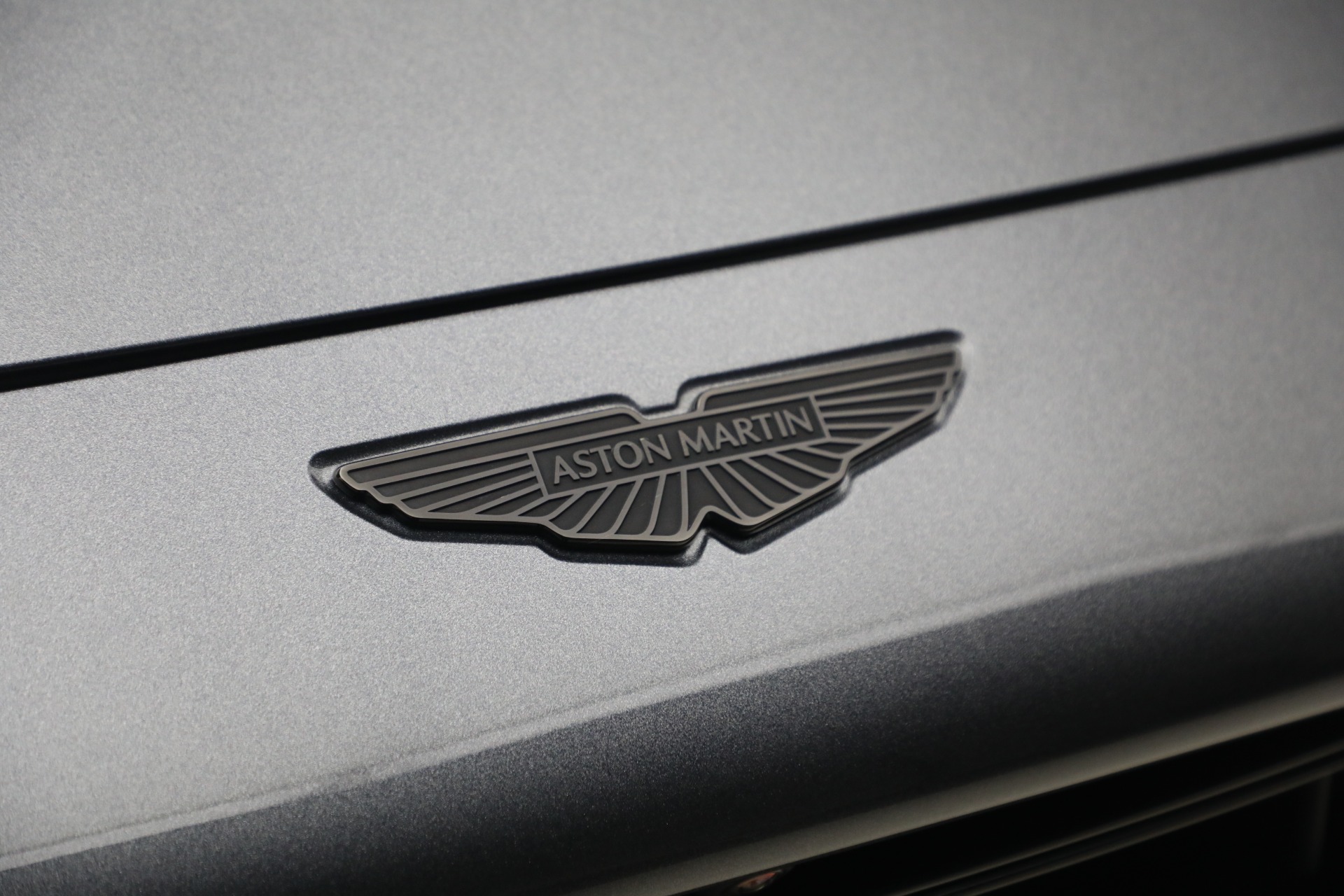 New-2026-Aston-Martin-DBX-707