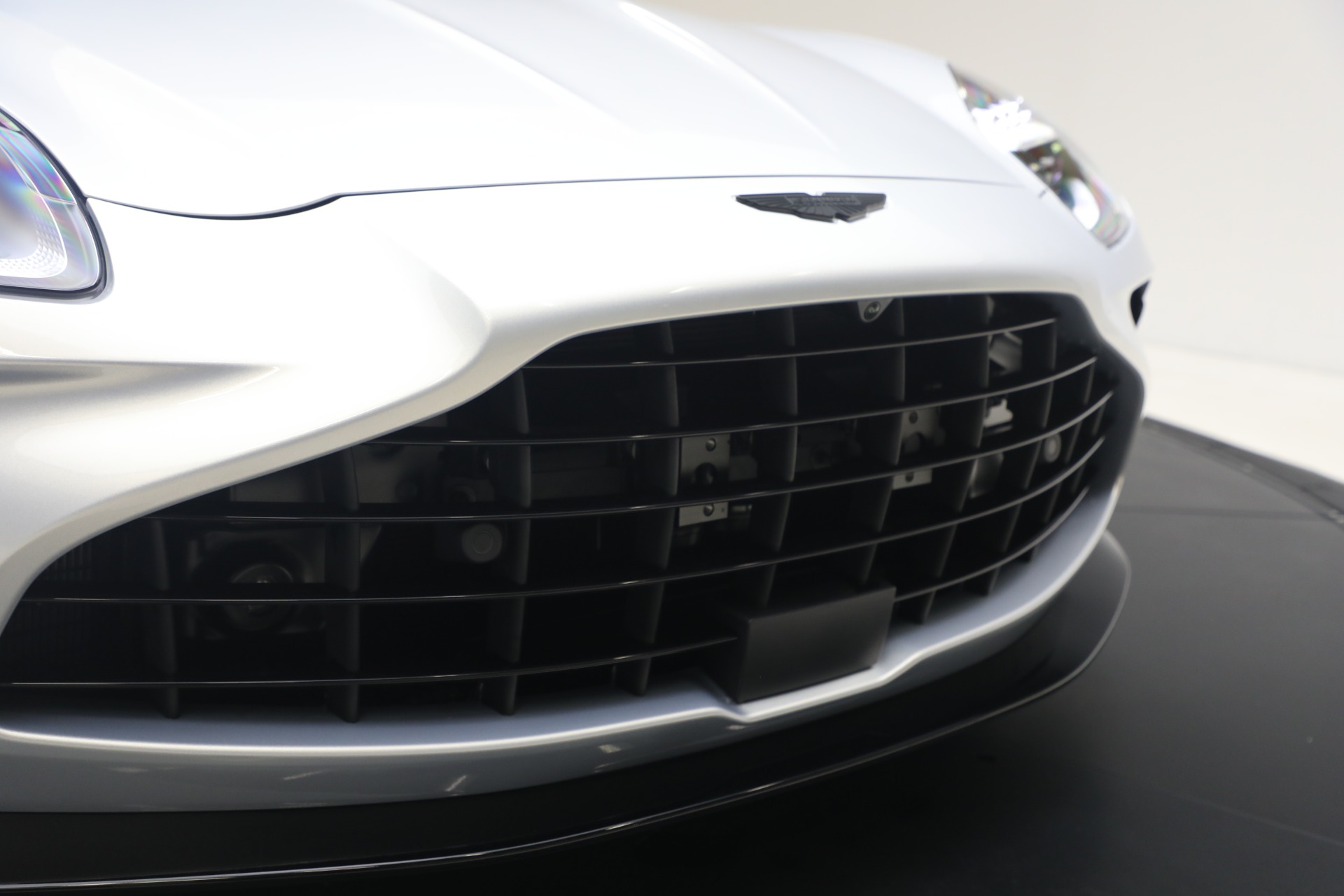 New-2026-Aston-Martin-Vantage-Roadster