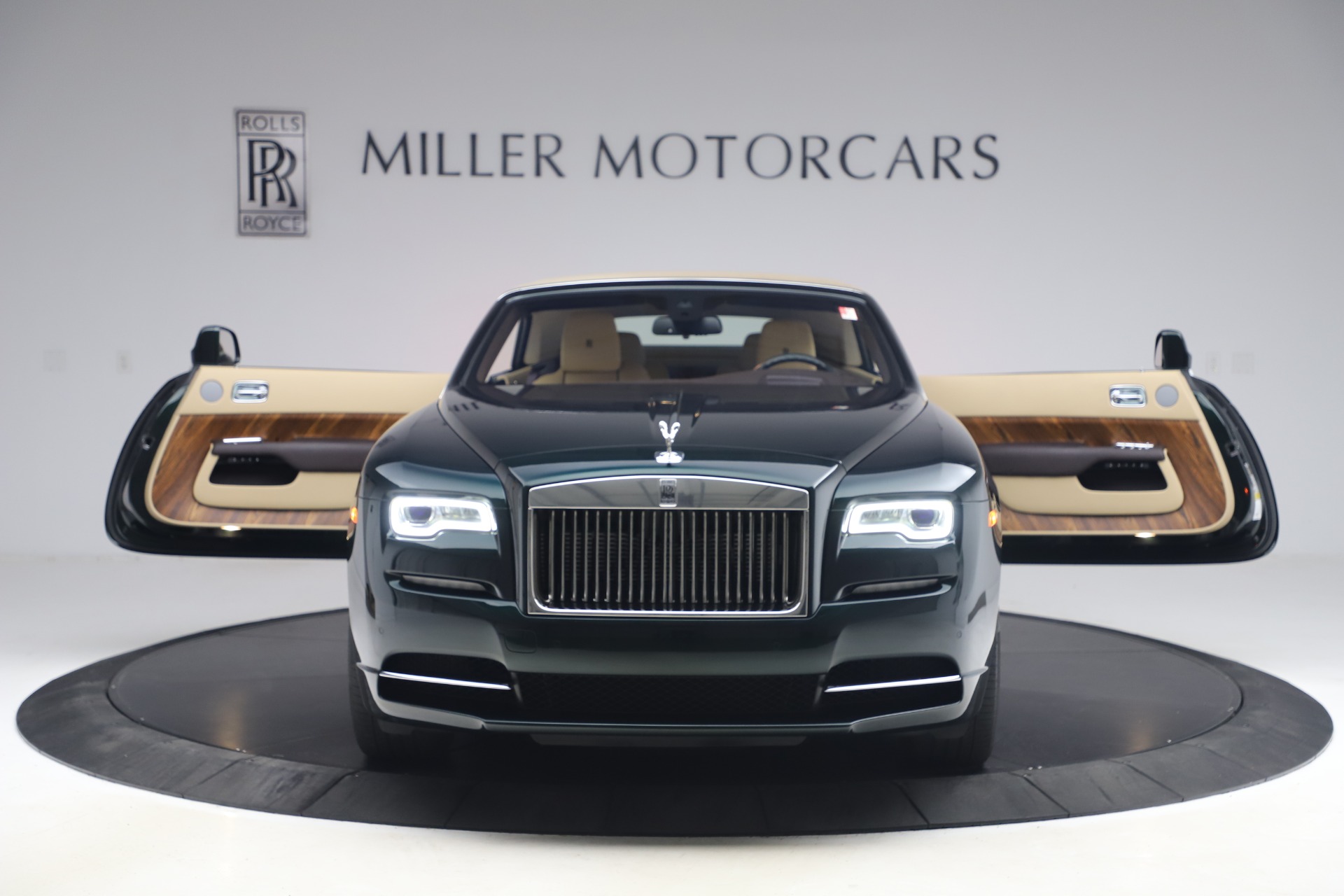 Used-2017-Rolls-Royce-Dawn