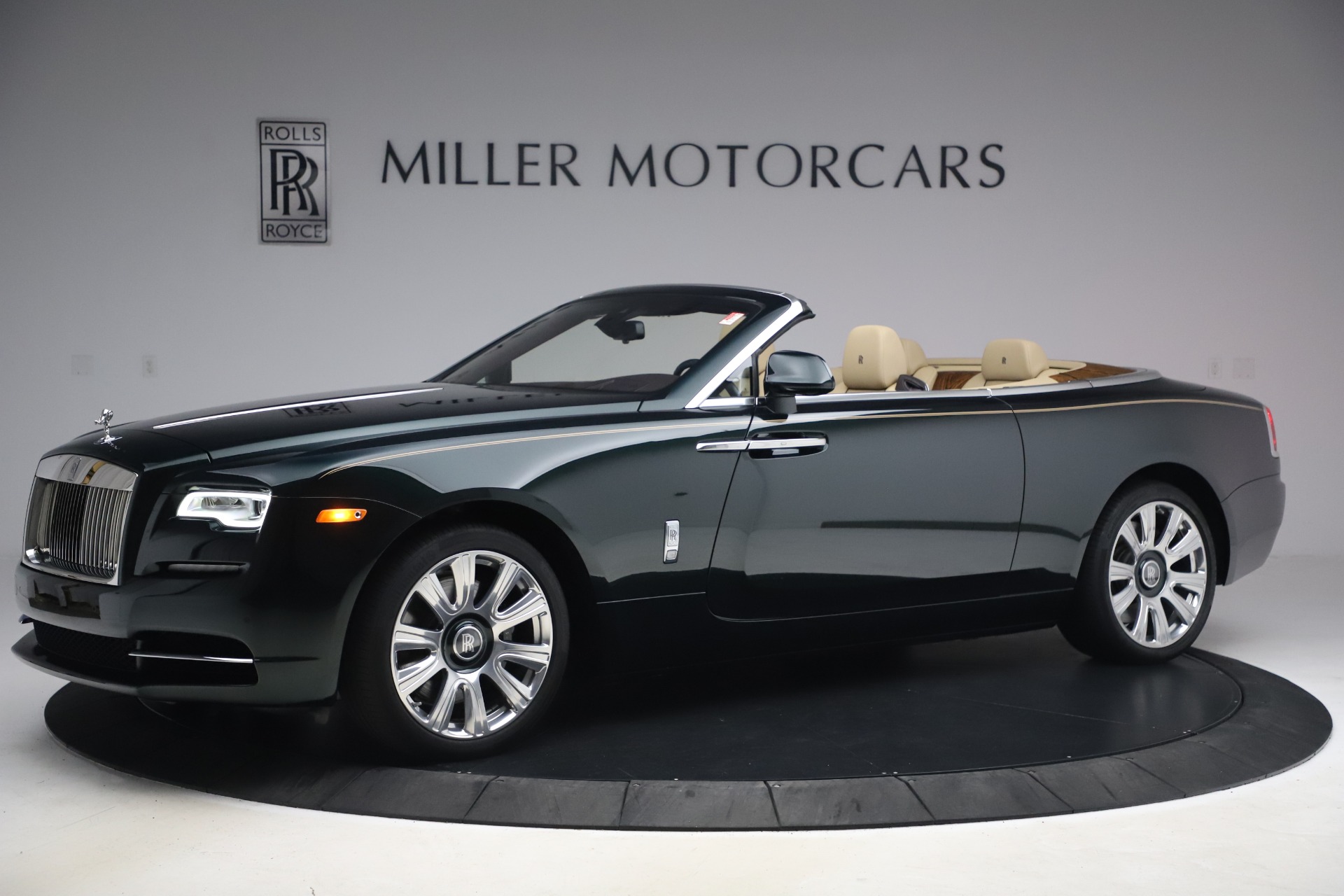 Used-2017-Rolls-Royce-Dawn