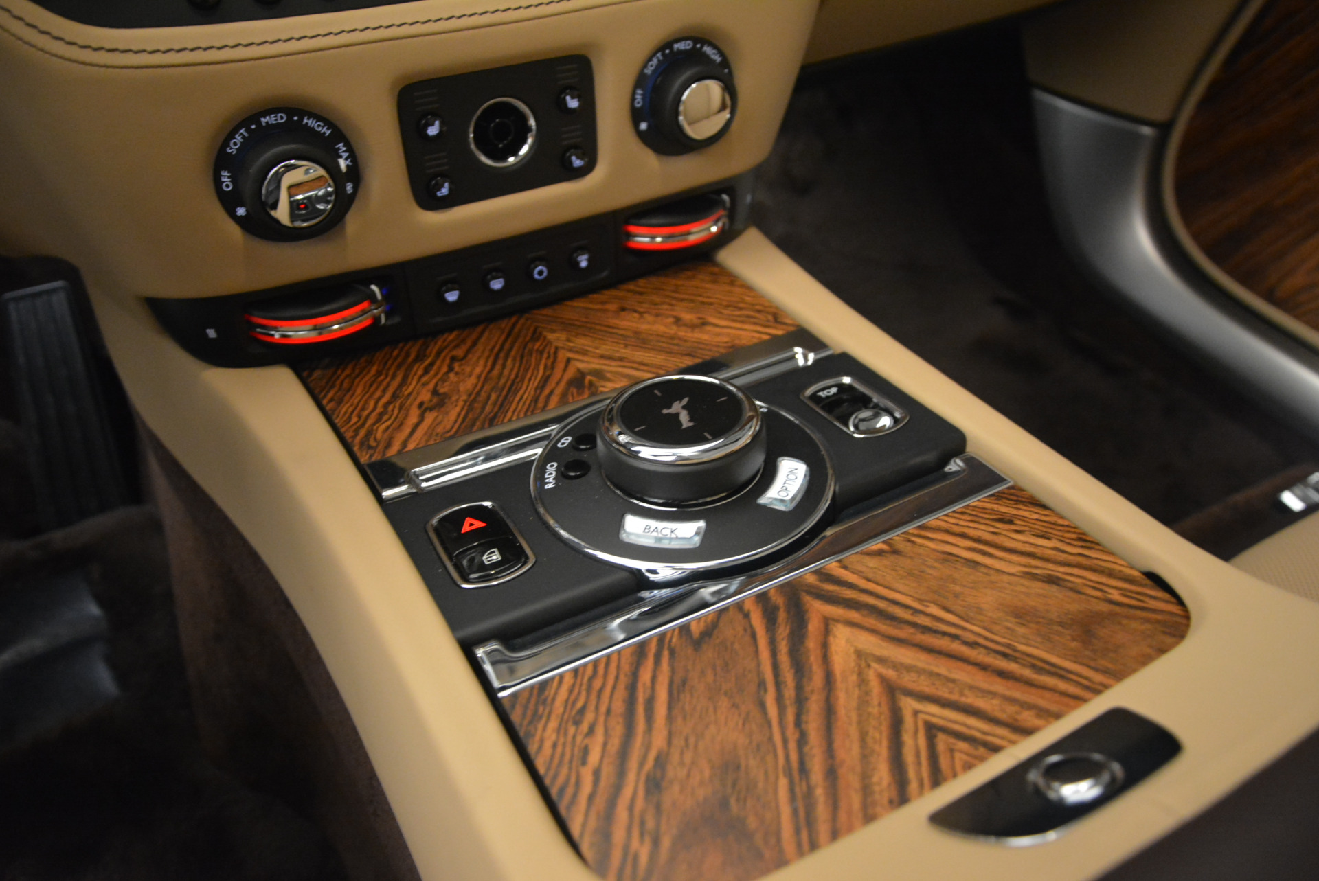 Used-2017-Rolls-Royce-Dawn