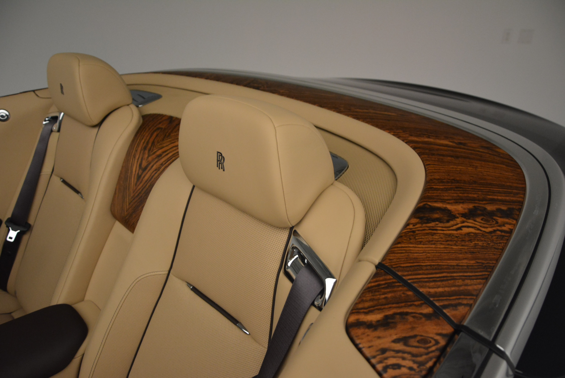 Used-2017-Rolls-Royce-Dawn