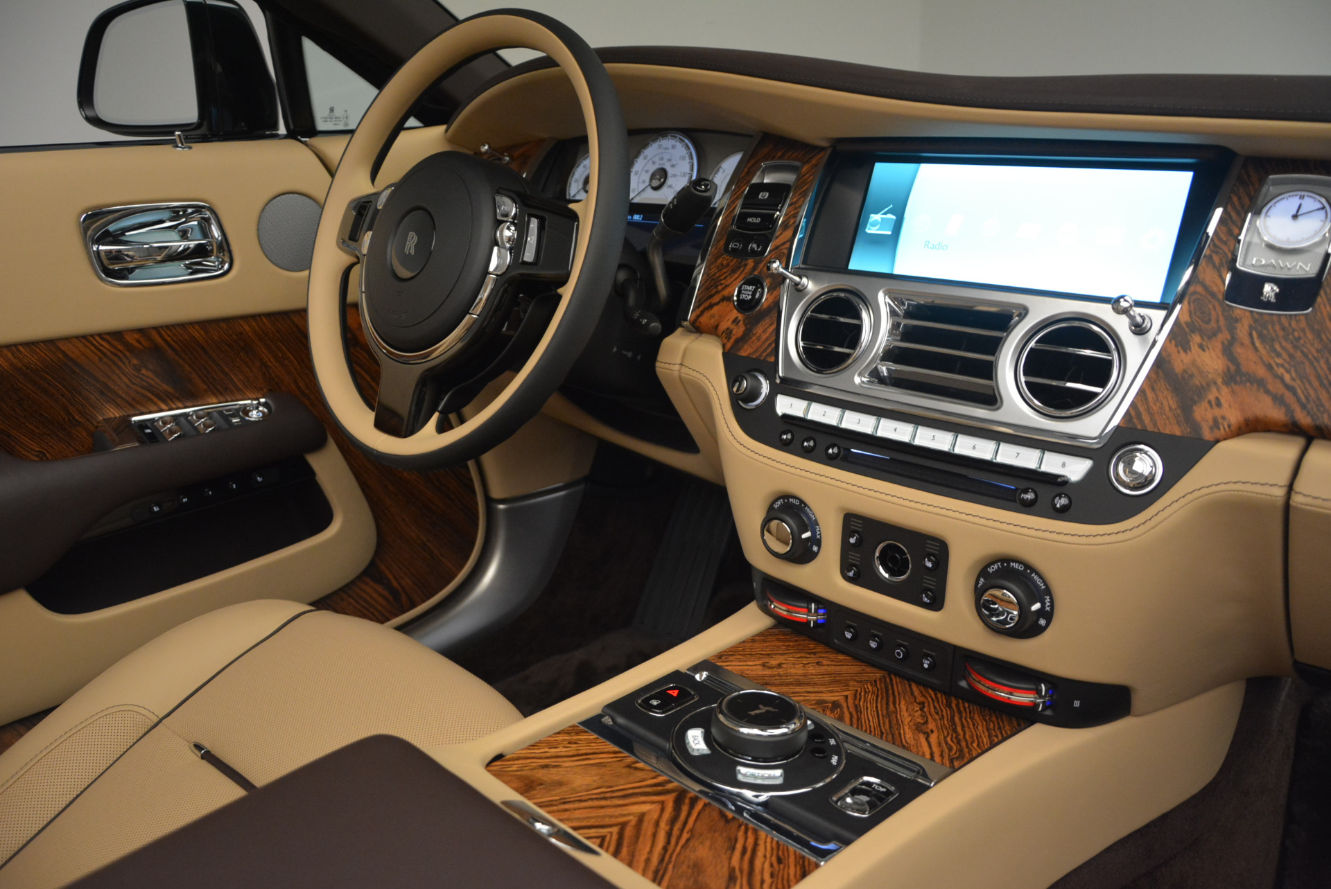 Used-2017-Rolls-Royce-Dawn