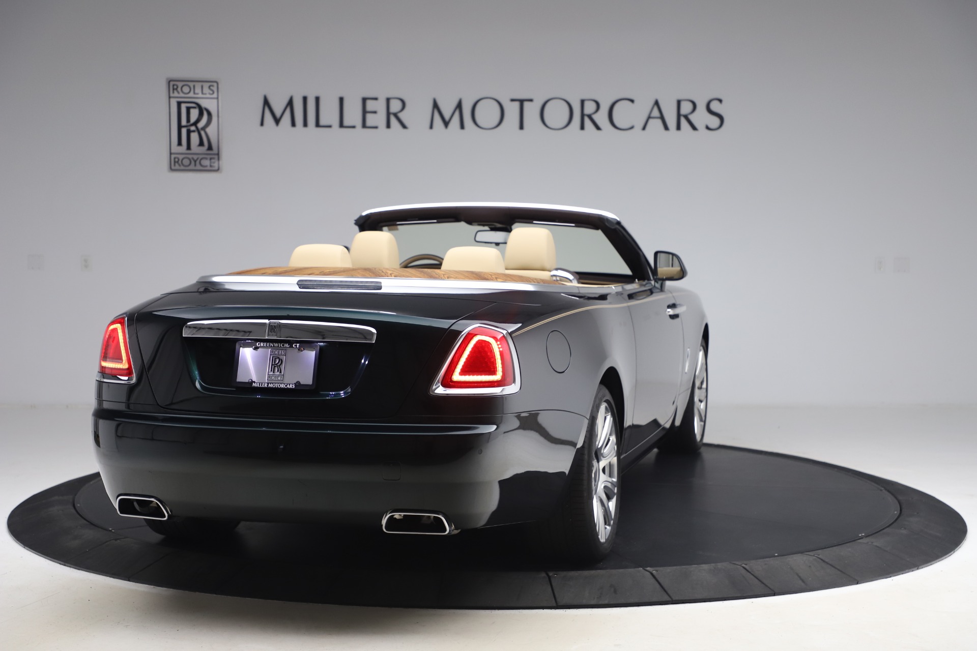 Used-2017-Rolls-Royce-Dawn