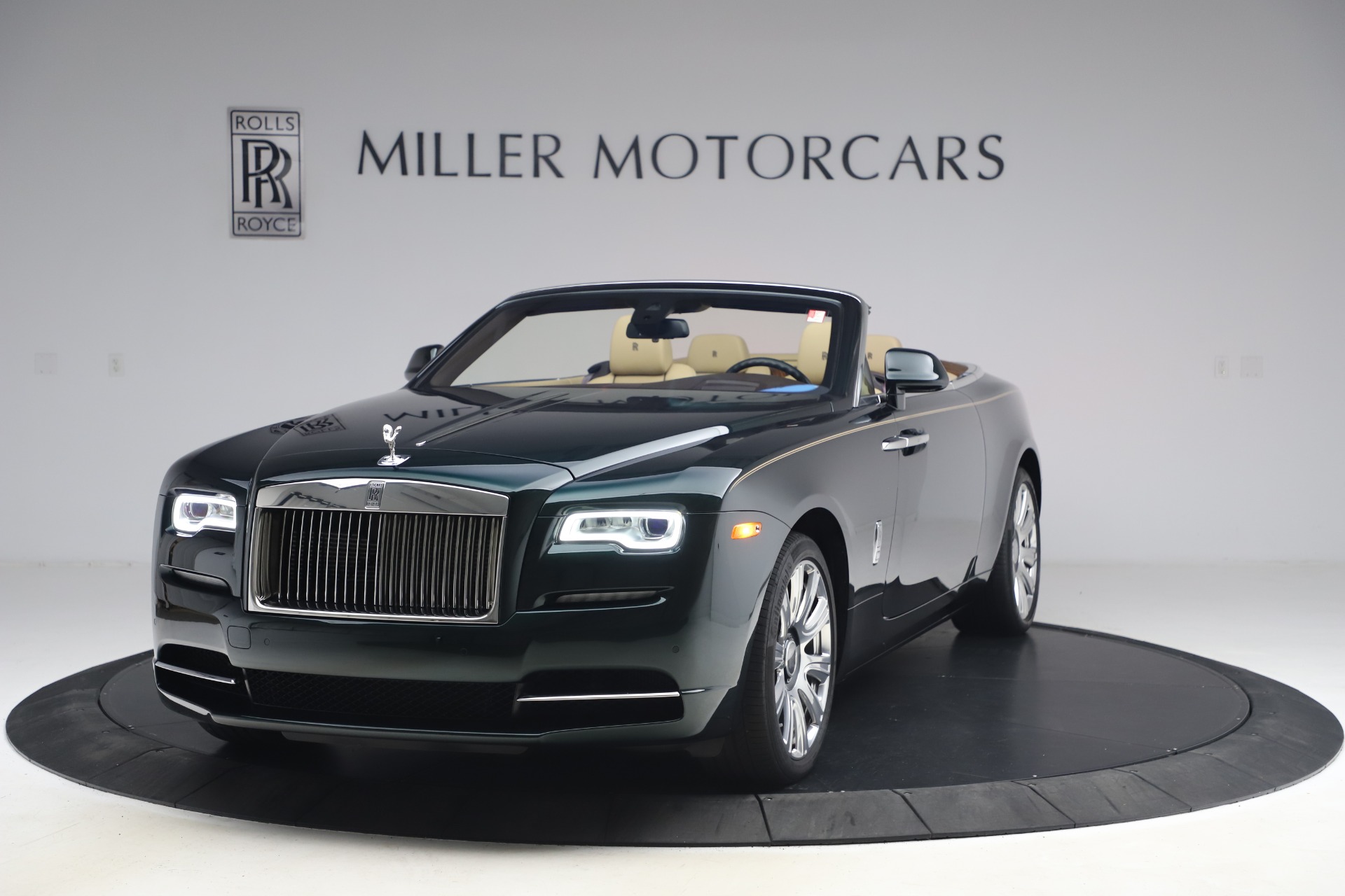 Used-2017-Rolls-Royce-Dawn