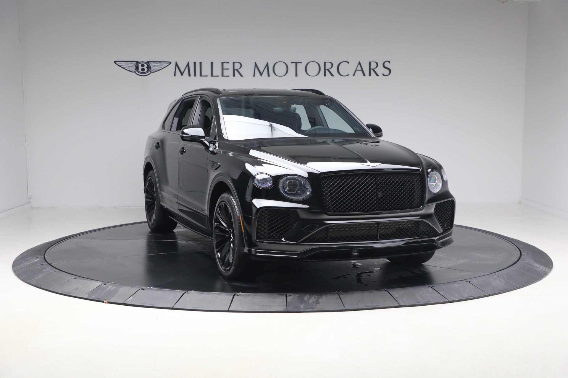 Used-2023-Bentley-Bentayga-Speed