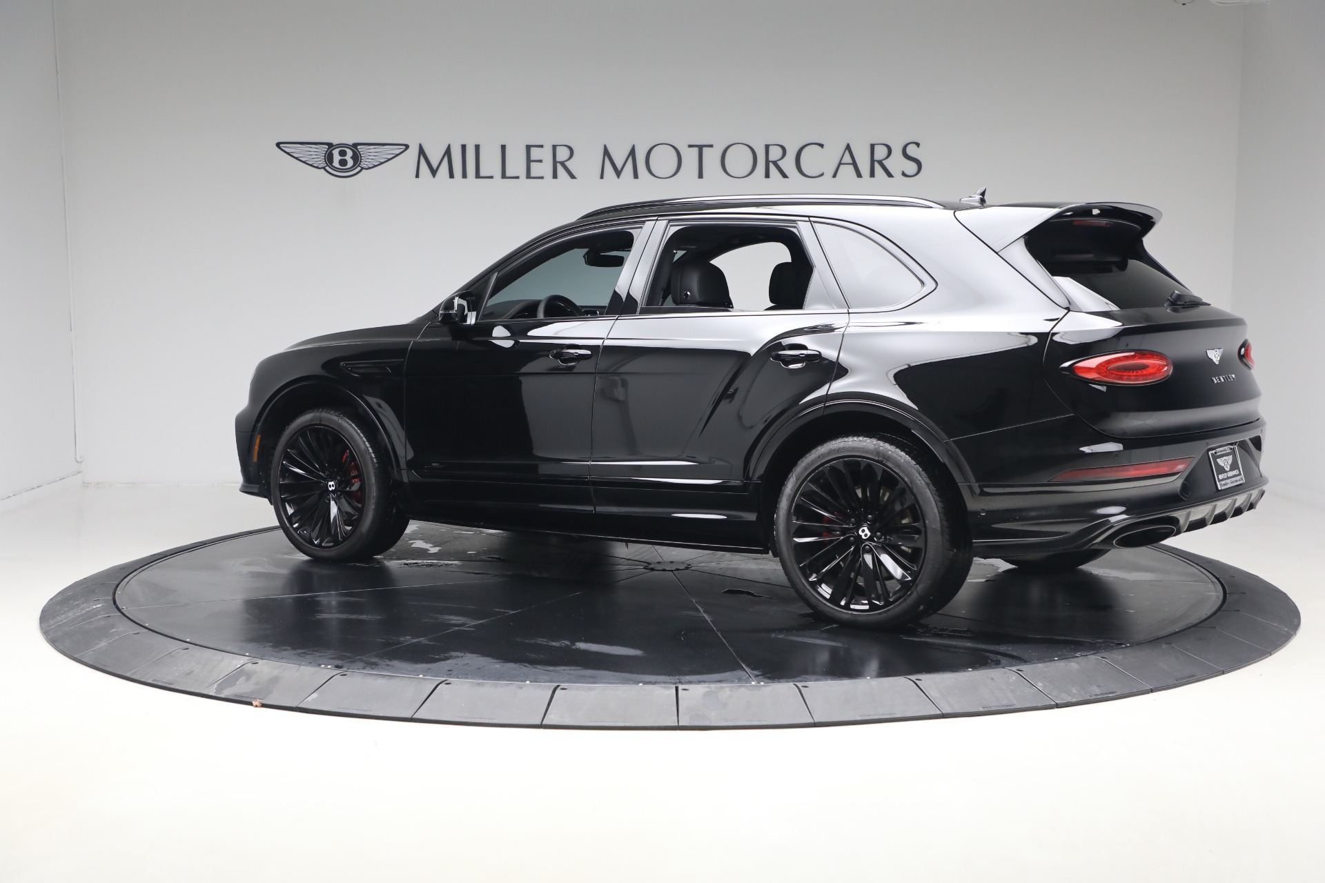 Used-2023-Bentley-Bentayga-Speed