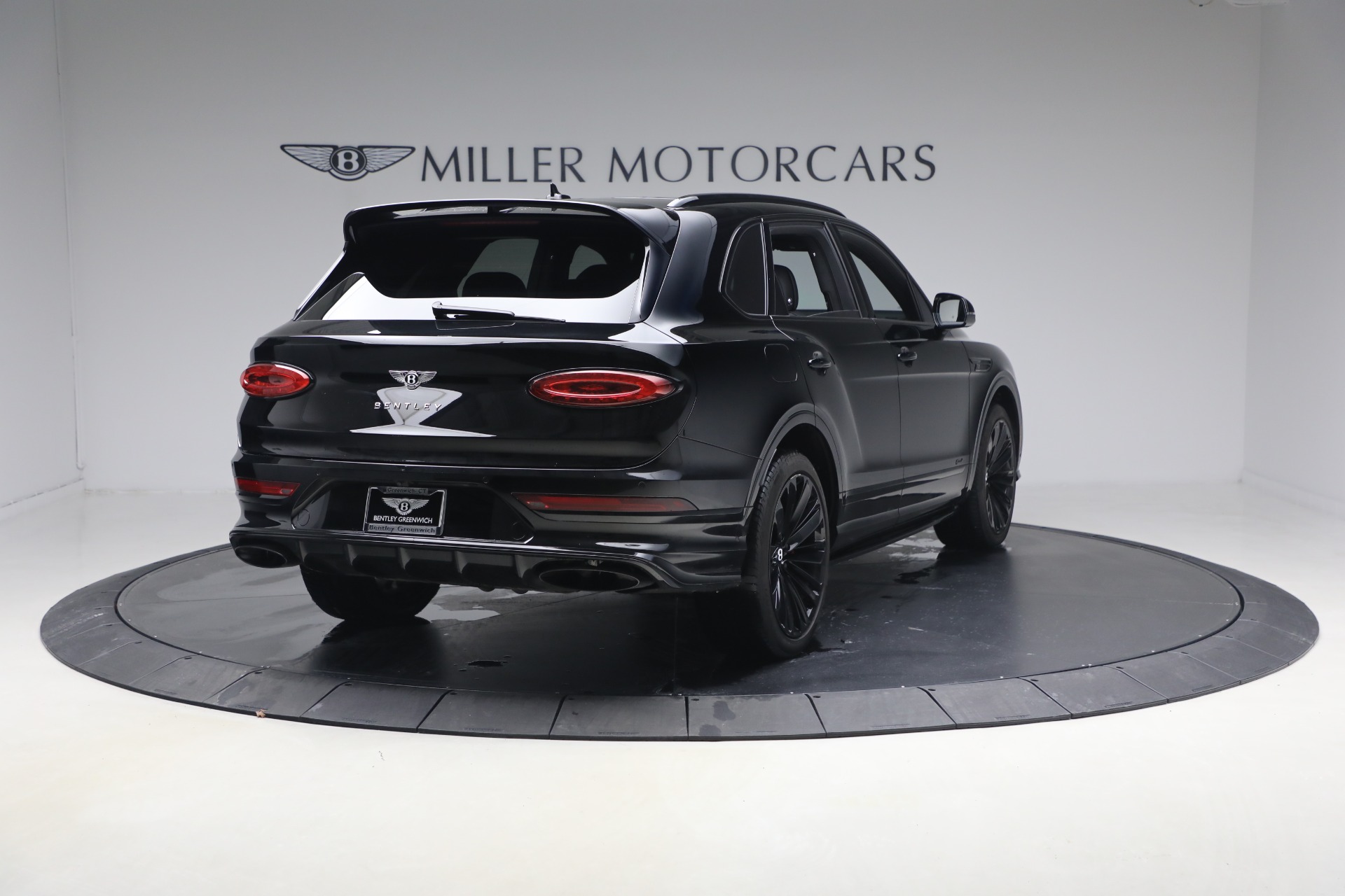Used-2023-Bentley-Bentayga-Speed