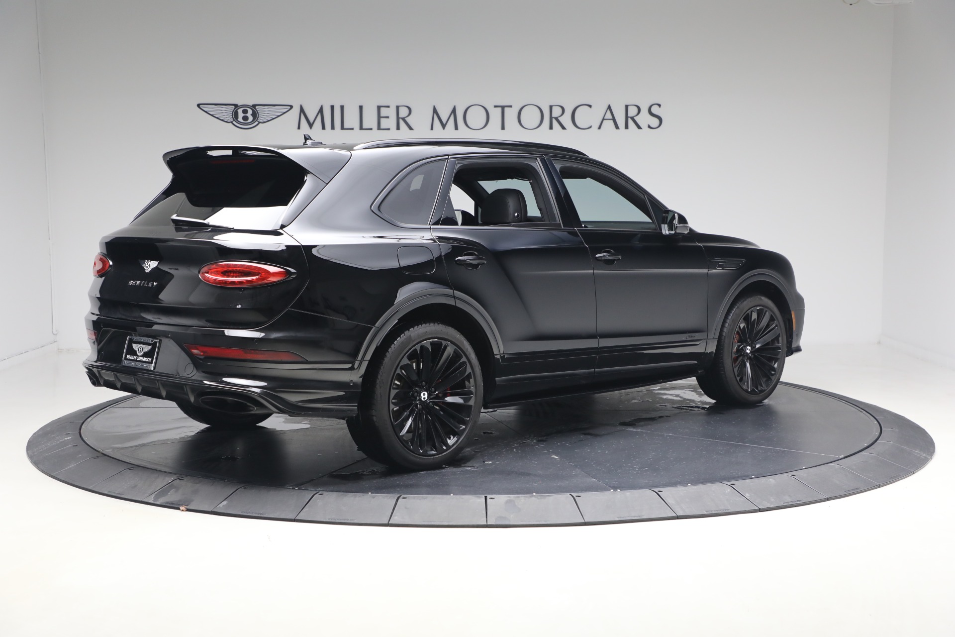 Used-2023-Bentley-Bentayga-Speed