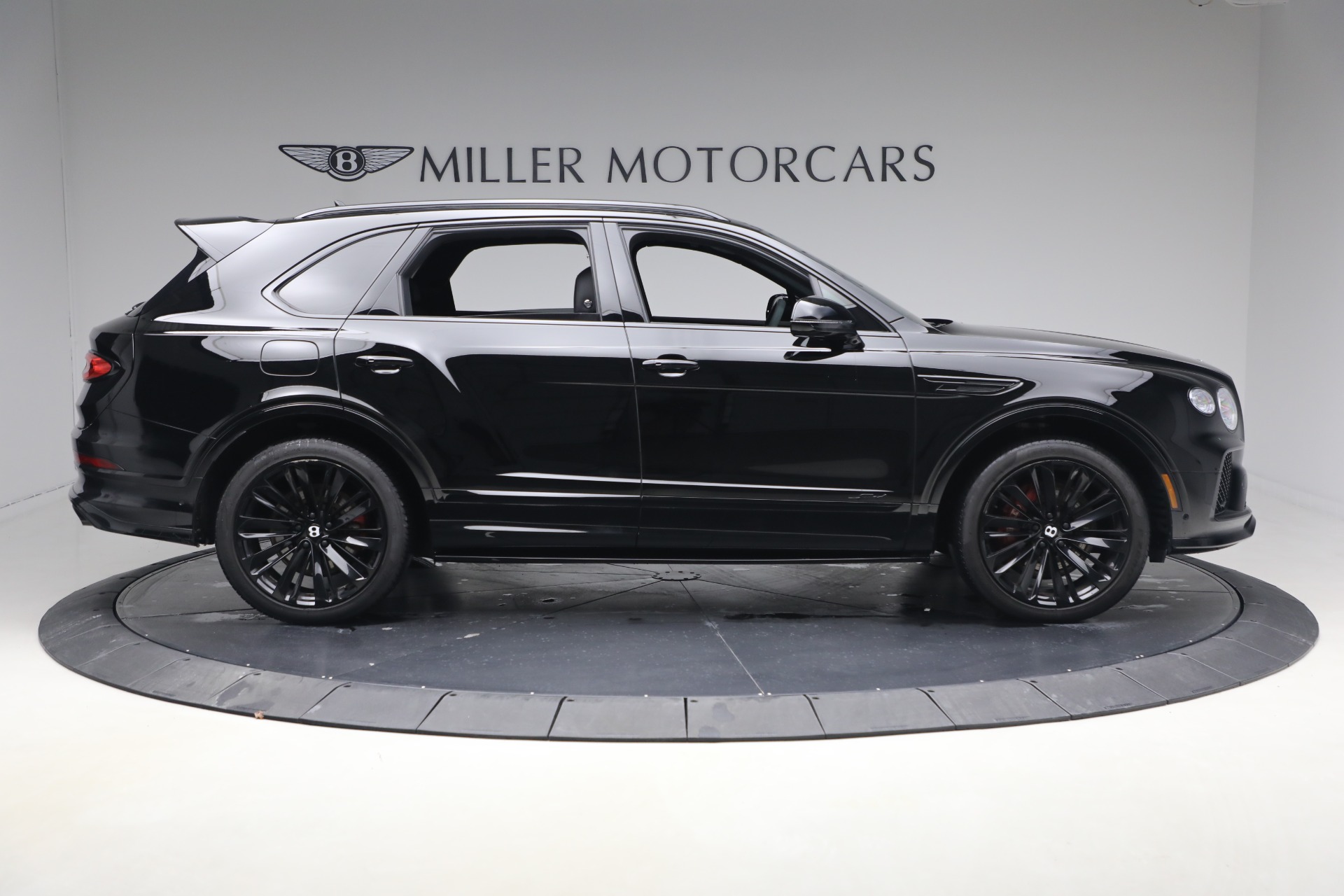 Used-2023-Bentley-Bentayga-Speed