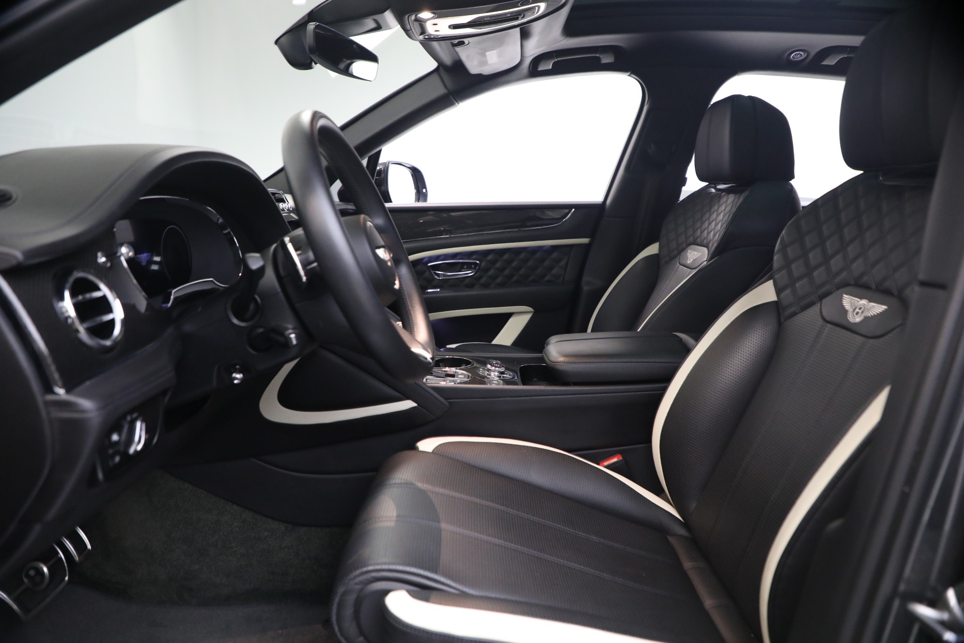 Used-2022-Bentley-Bentayga-Speed