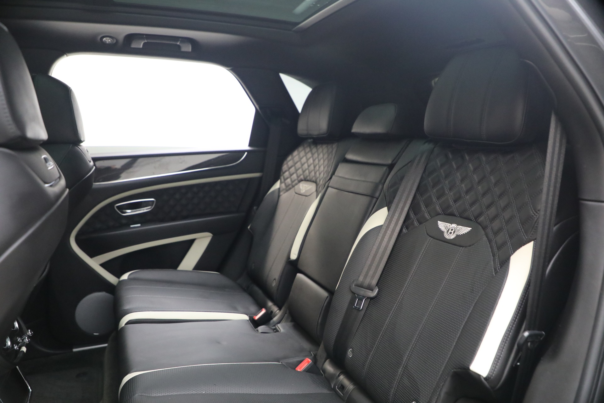 Used-2022-Bentley-Bentayga-Speed