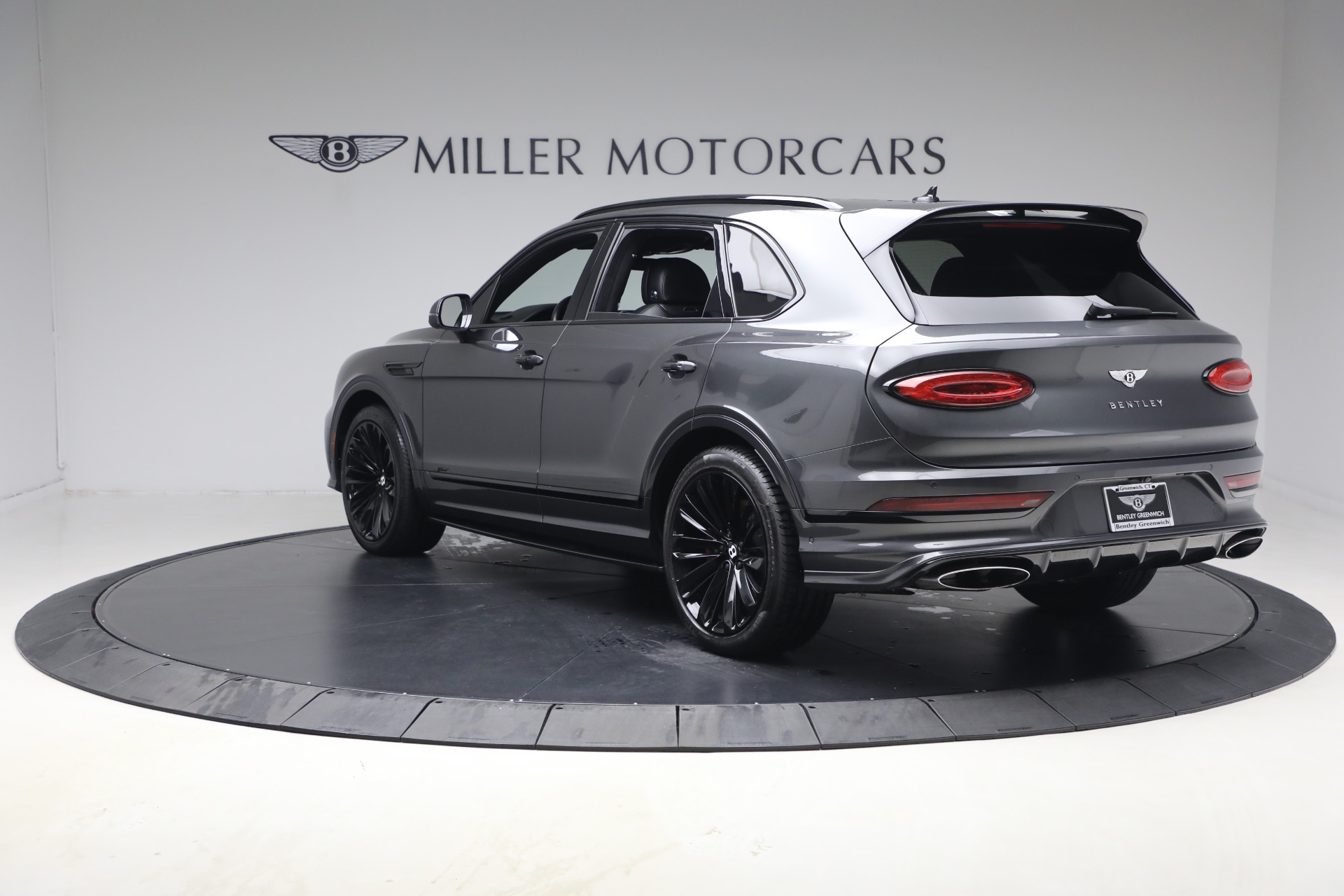 Used-2022-Bentley-Bentayga-Speed