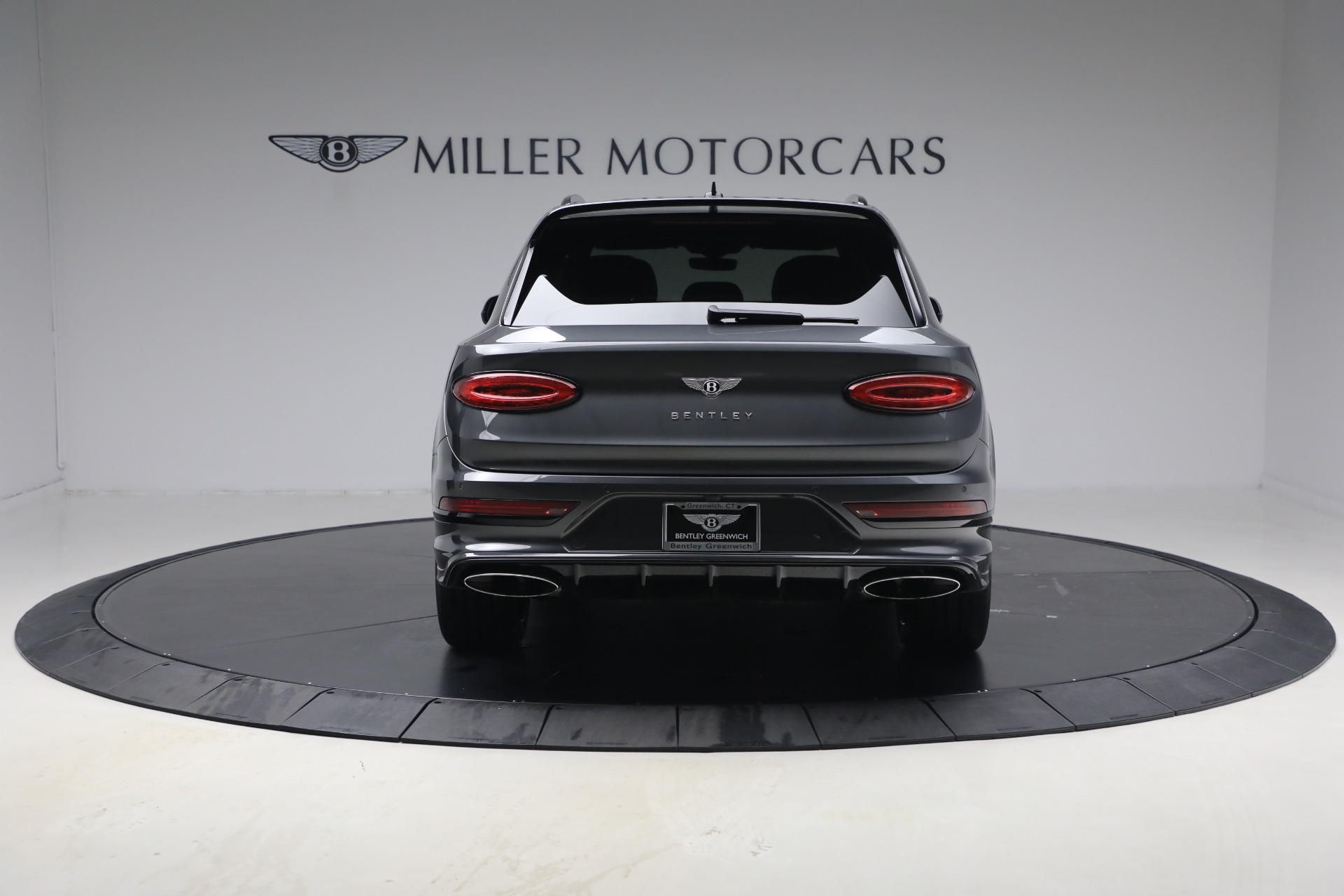 Used-2022-Bentley-Bentayga-Speed