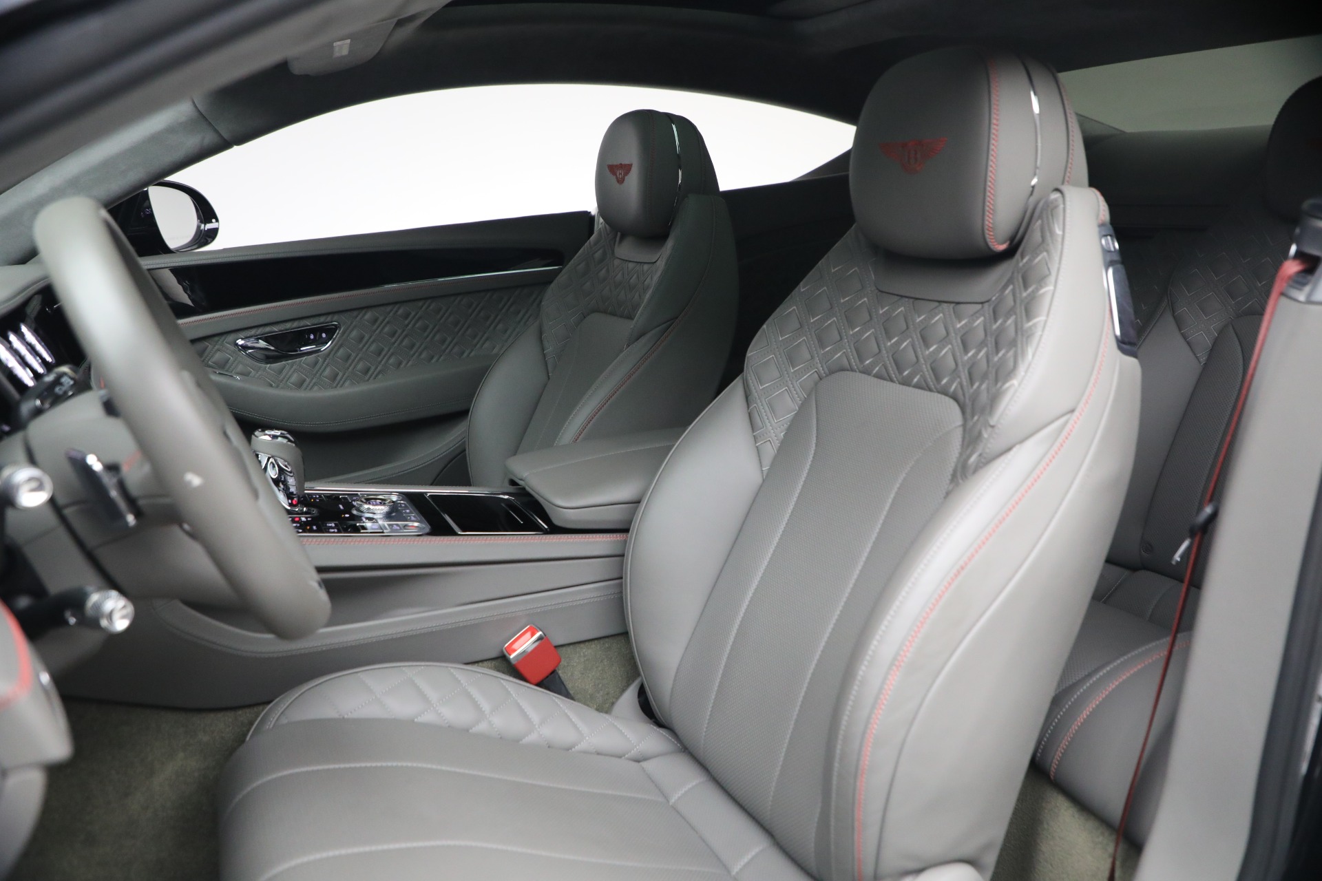 Used-2022-Bentley-Continental-GT-V8