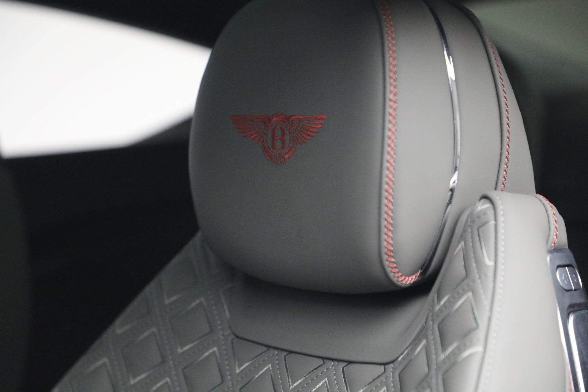 Used-2022-Bentley-Continental-GT-V8