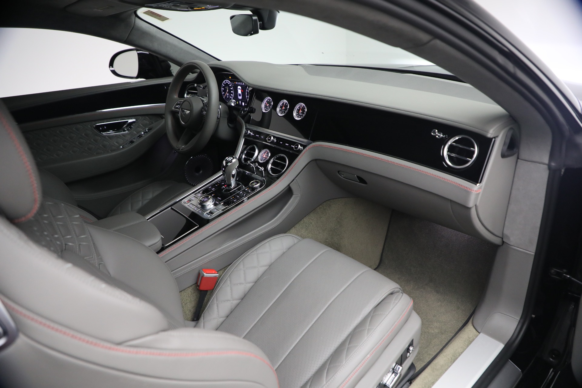 Used-2022-Bentley-Continental-GT-V8