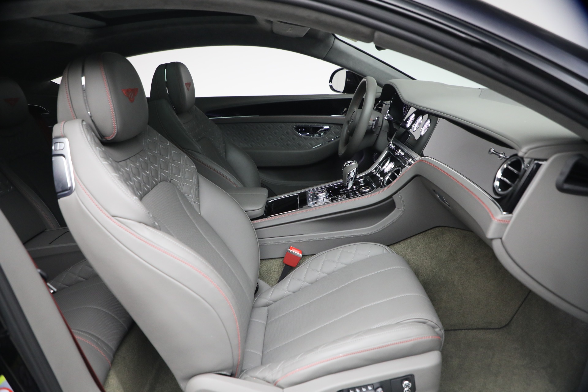 Used-2022-Bentley-Continental-GT-V8