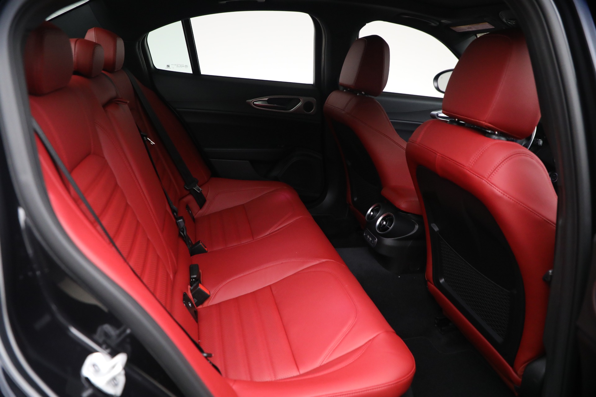 New-2026-Alfa-Romeo-Giulia-VELOCE