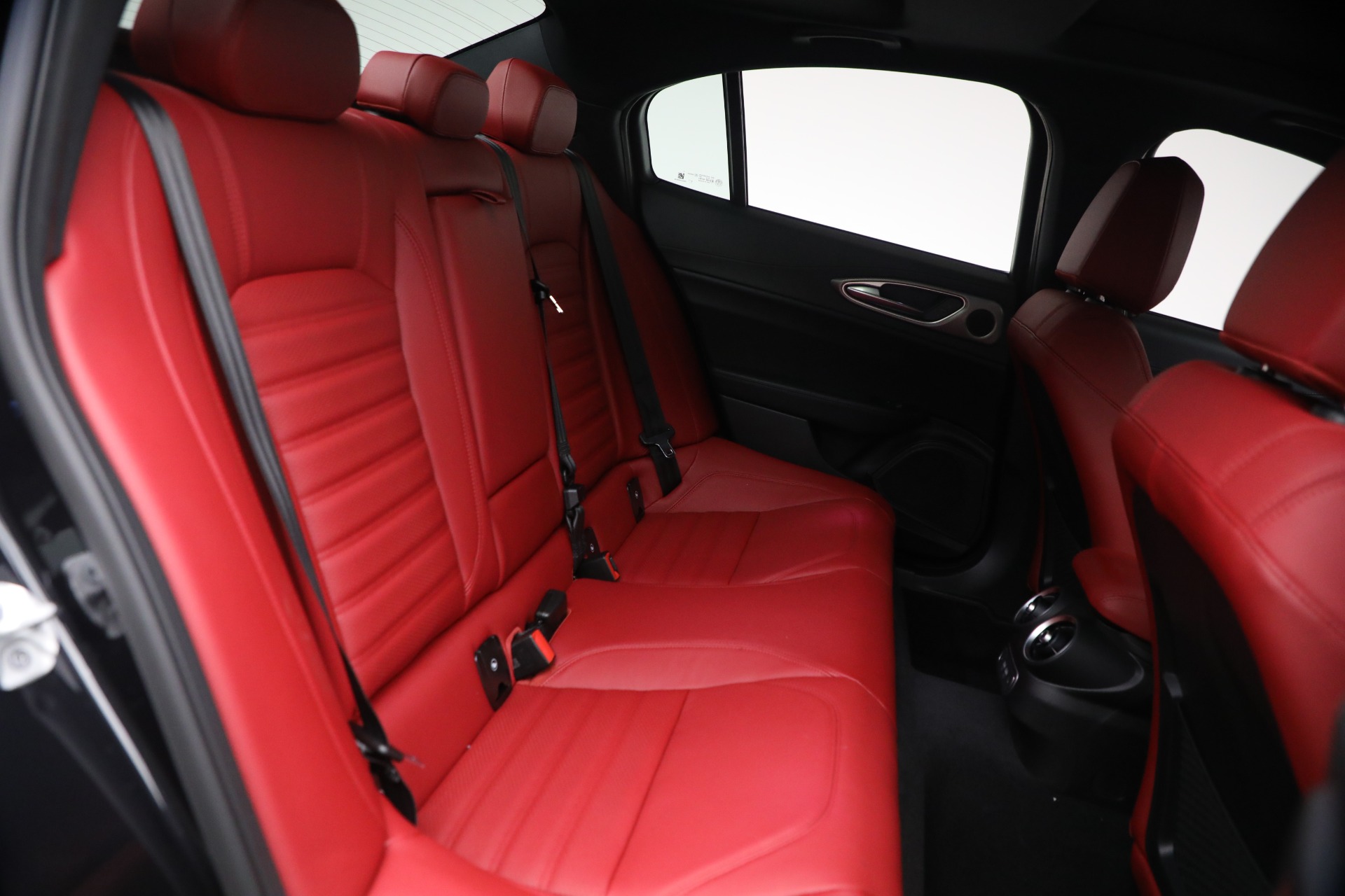 New-2026-Alfa-Romeo-Giulia-VELOCE