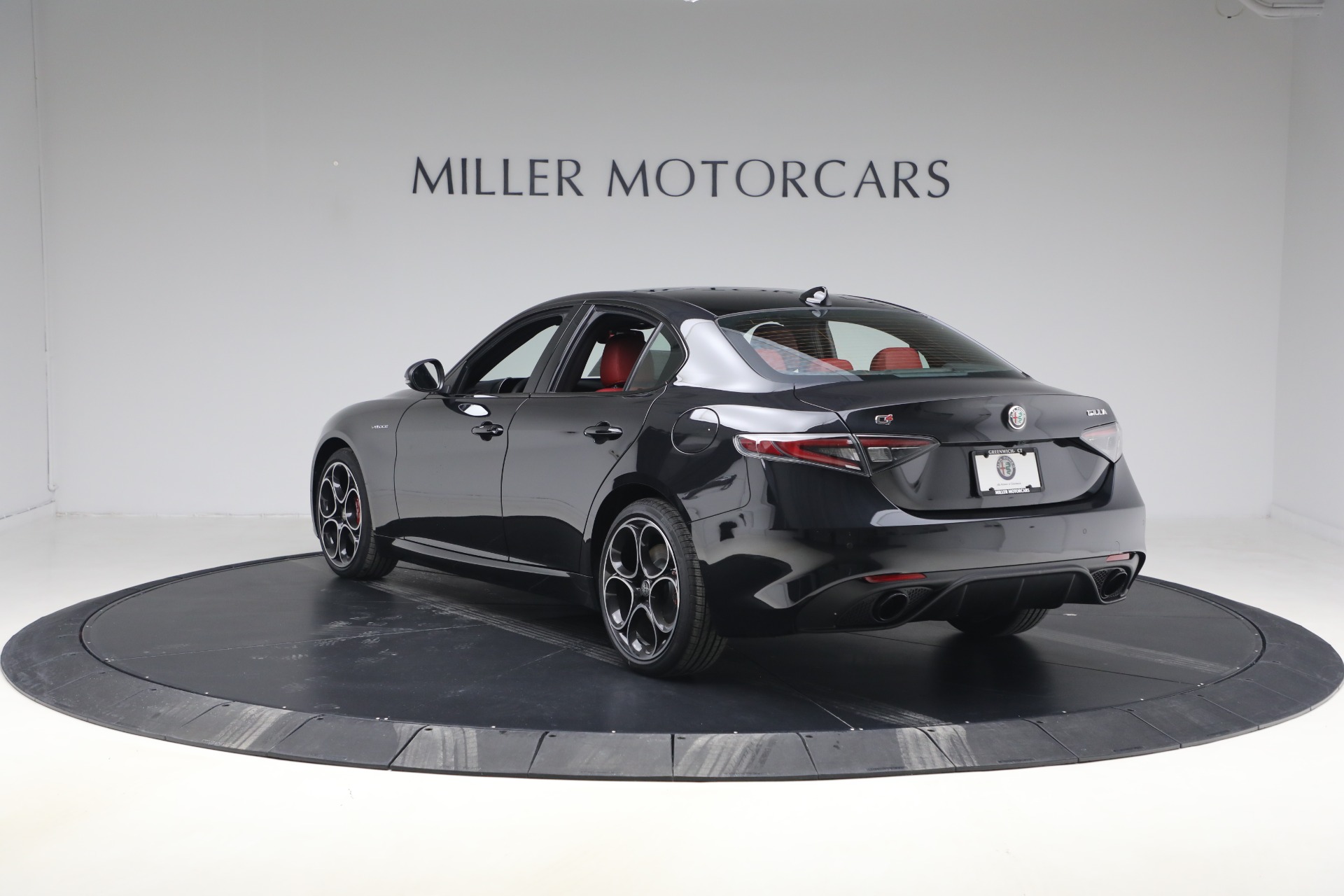 New-2026-Alfa-Romeo-Giulia-VELOCE