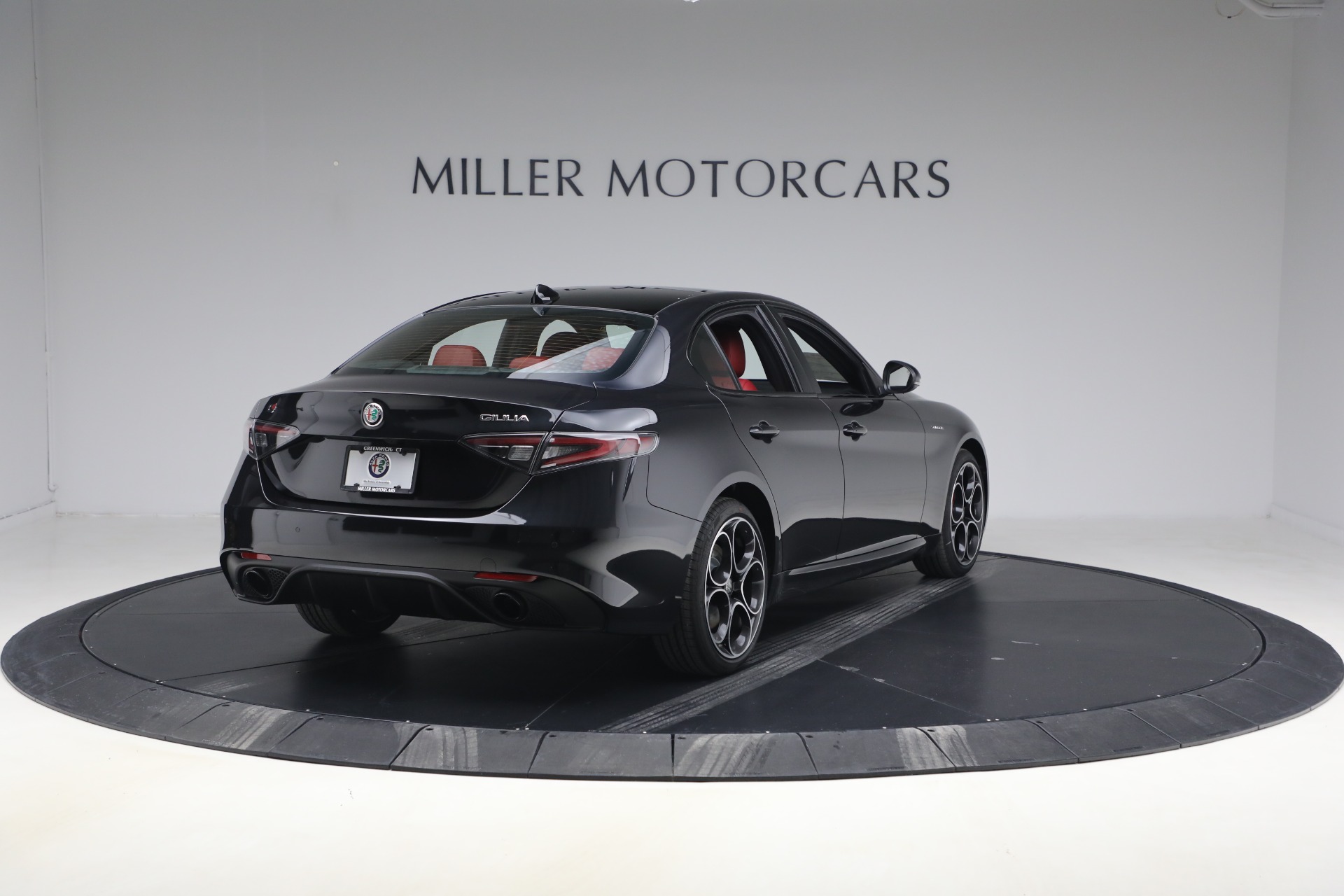 New-2026-Alfa-Romeo-Giulia-VELOCE