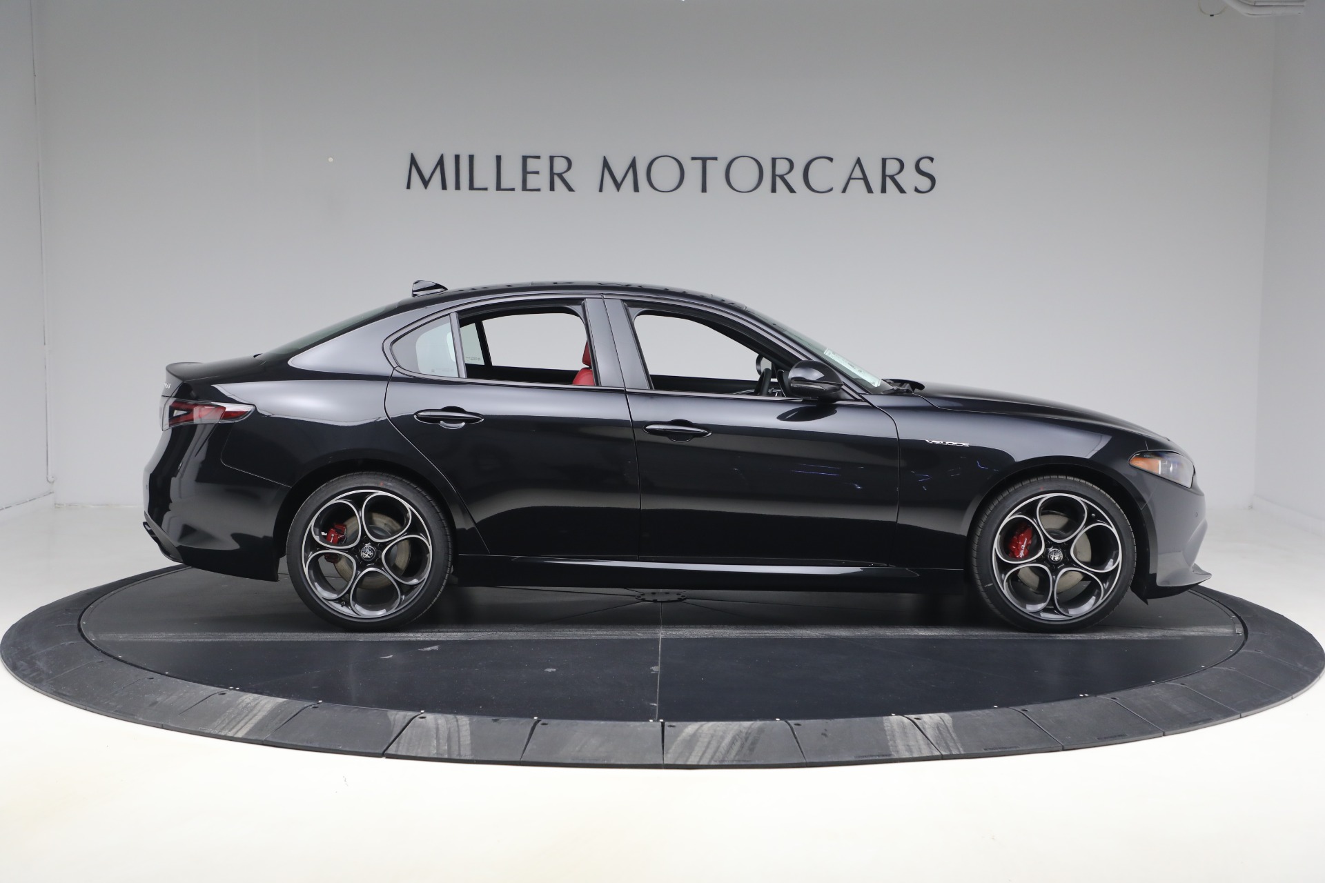 New-2026-Alfa-Romeo-Giulia-VELOCE