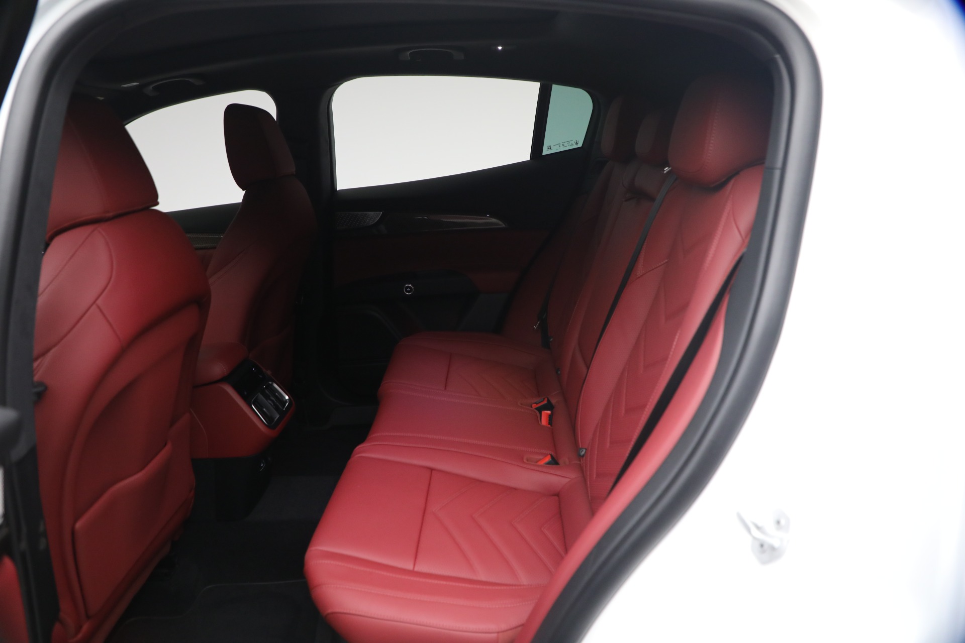 New-2026-Maserati-Grecale-Modena