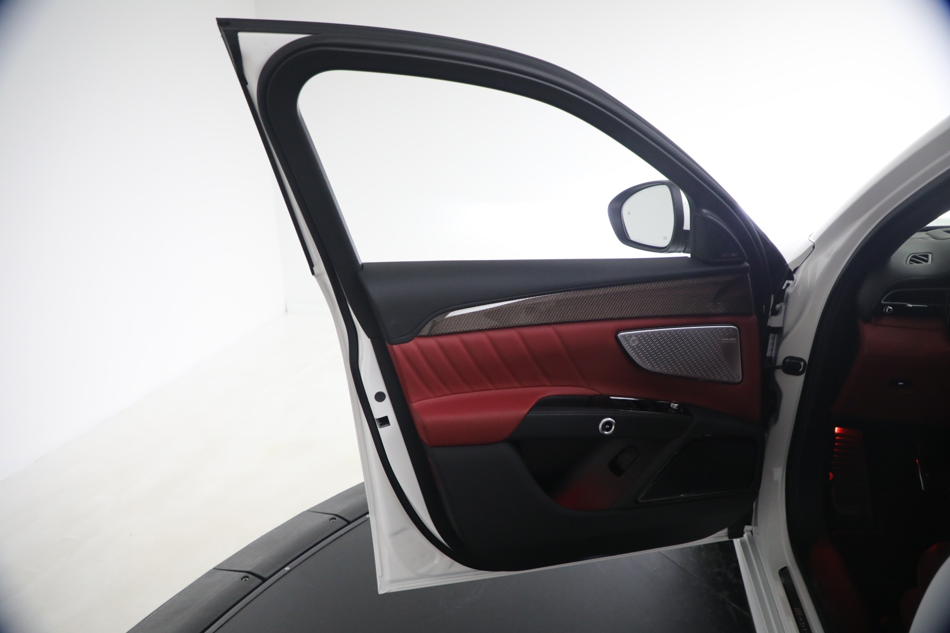 New-2026-Maserati-Grecale-Modena
