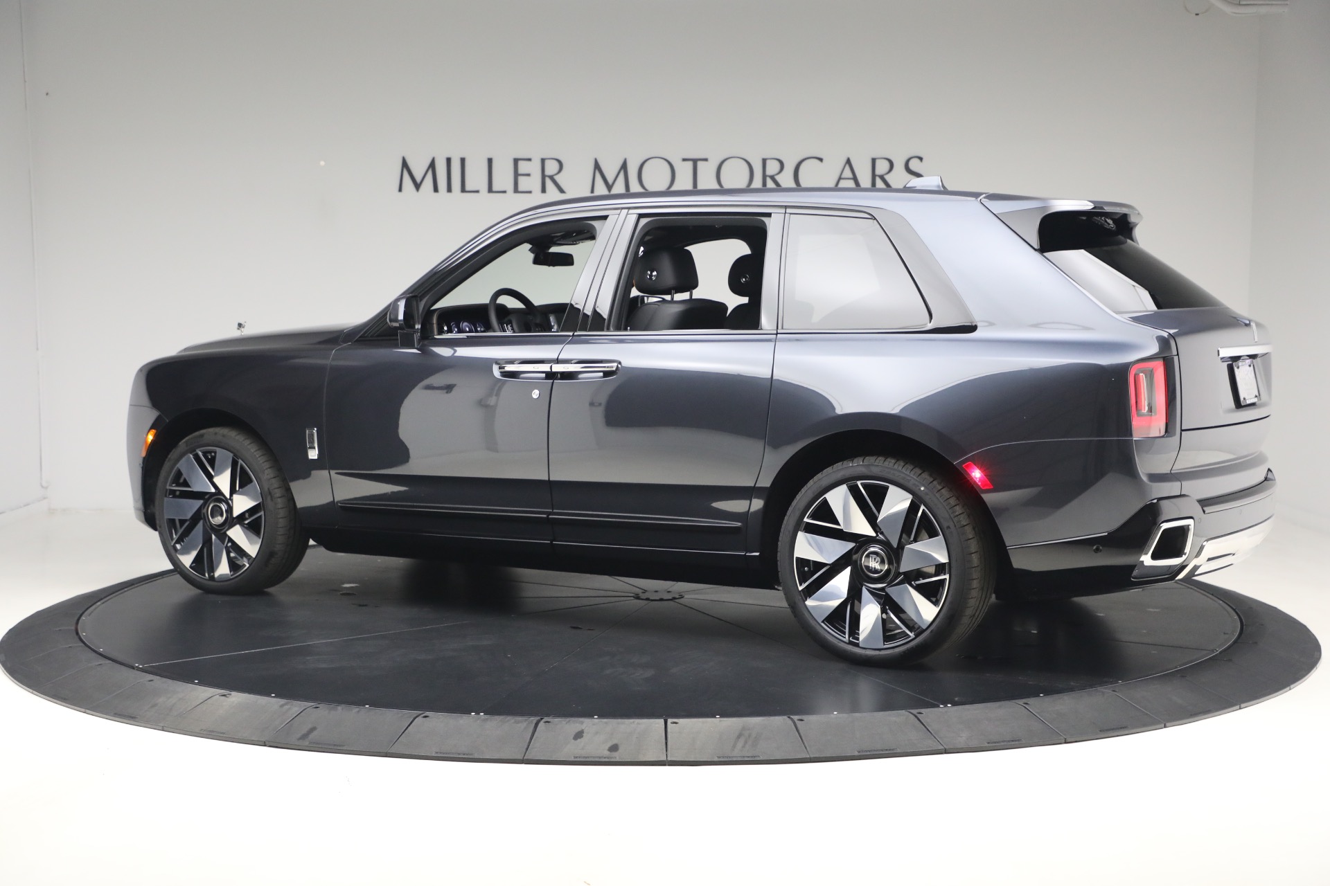 New-2026-Rolls-Royce-Cullinan