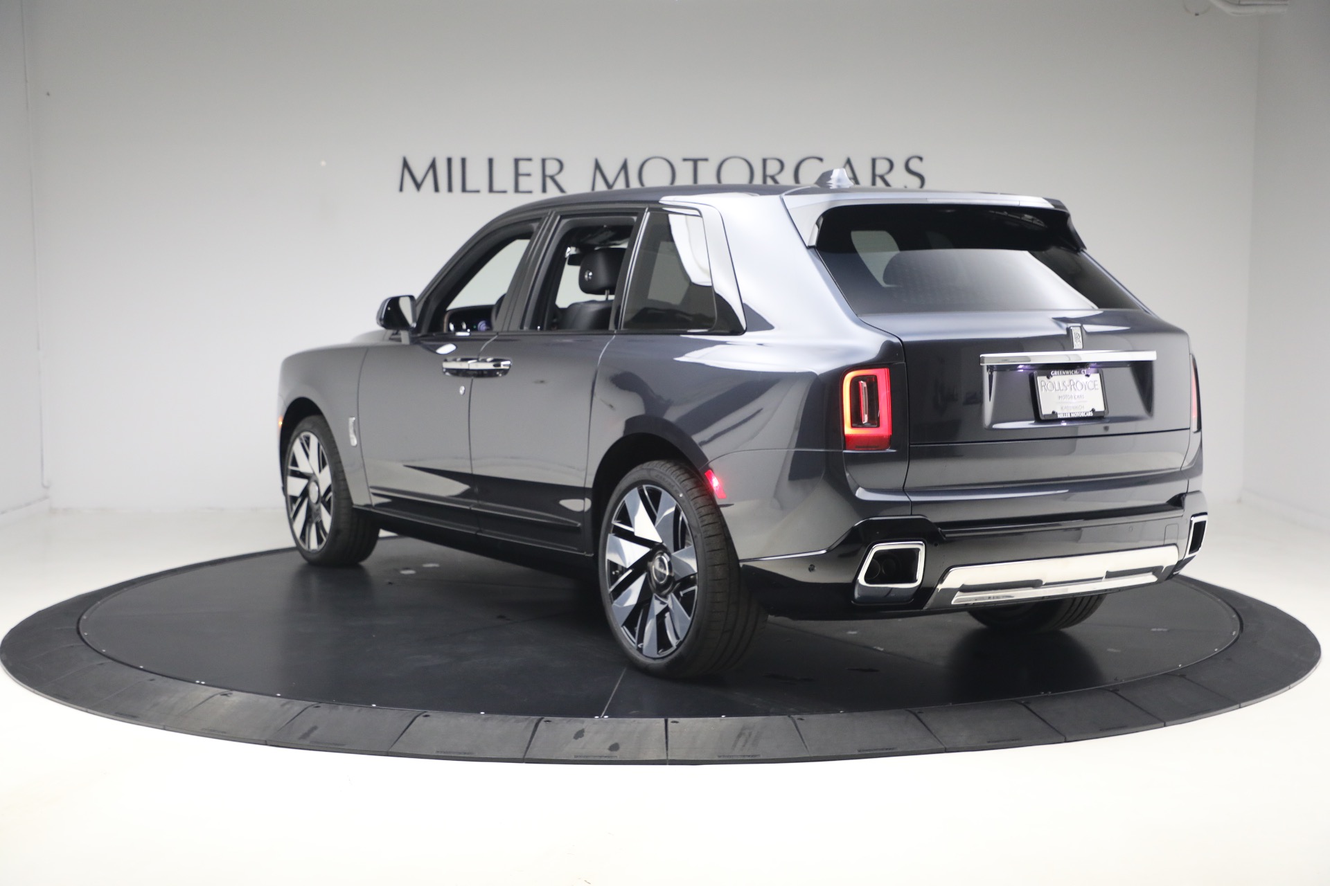 New-2026-Rolls-Royce-Cullinan