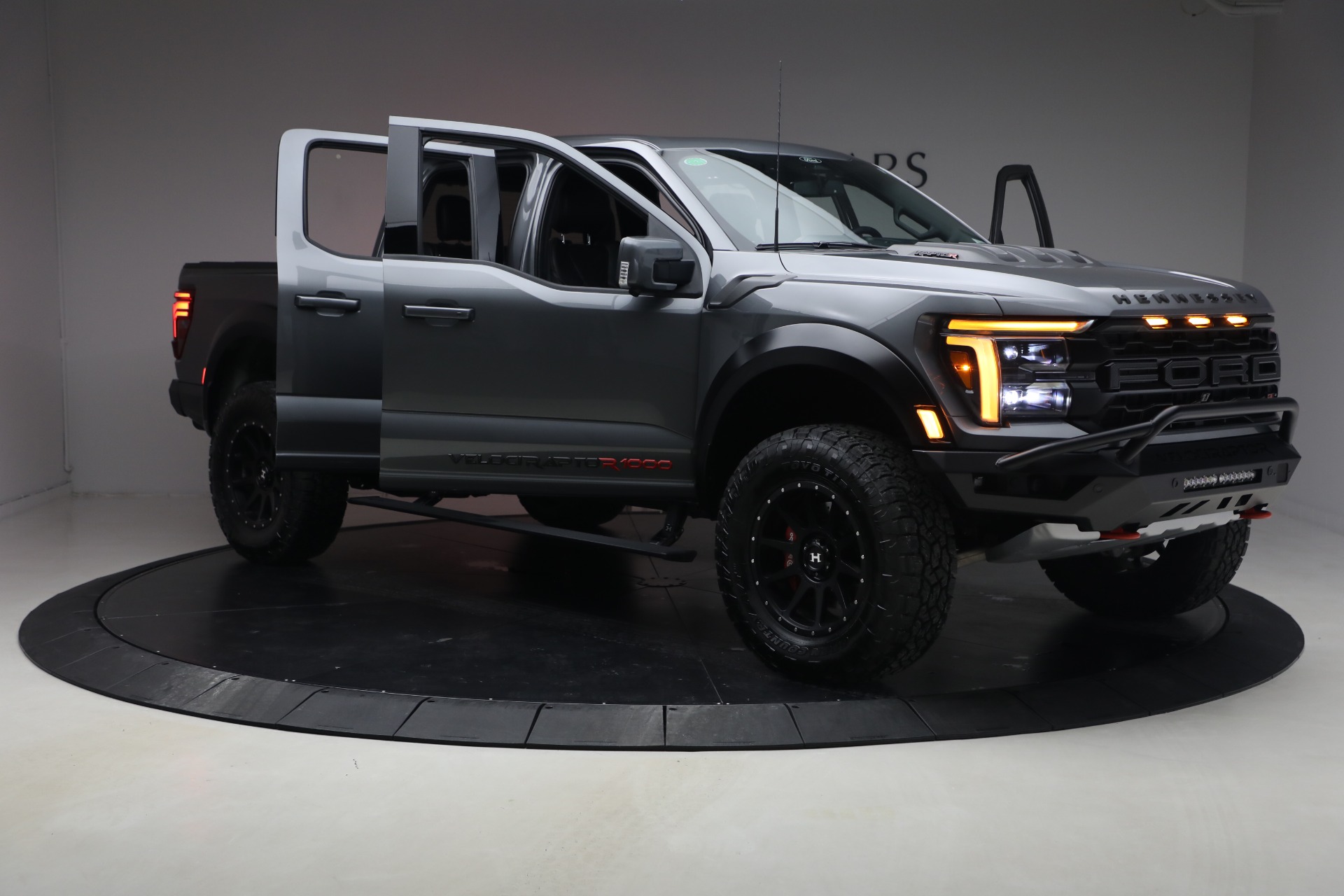 Used-2025-Ford-F-150-Raptor-R