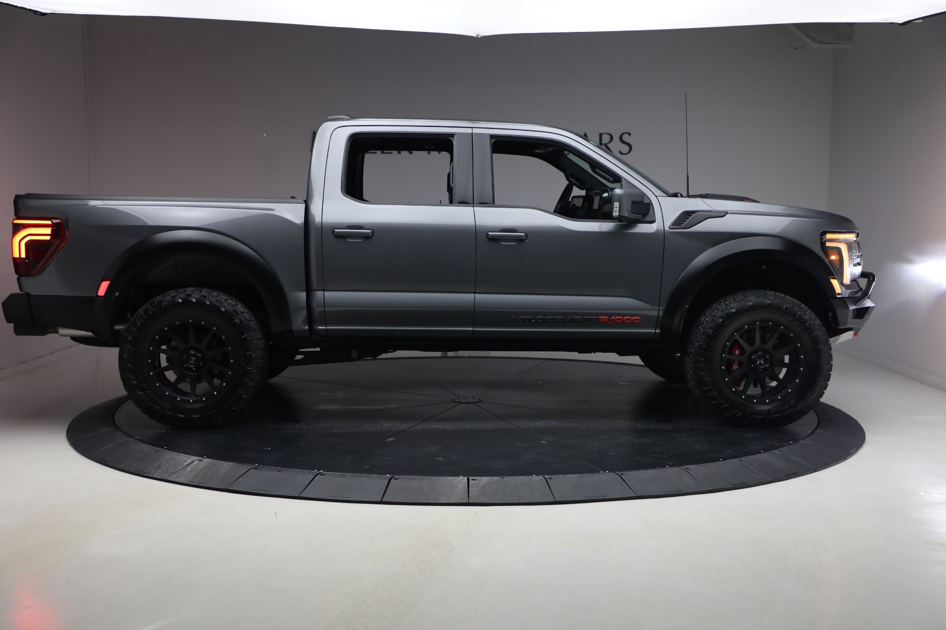 Used-2025-Ford-F-150-Raptor-R
