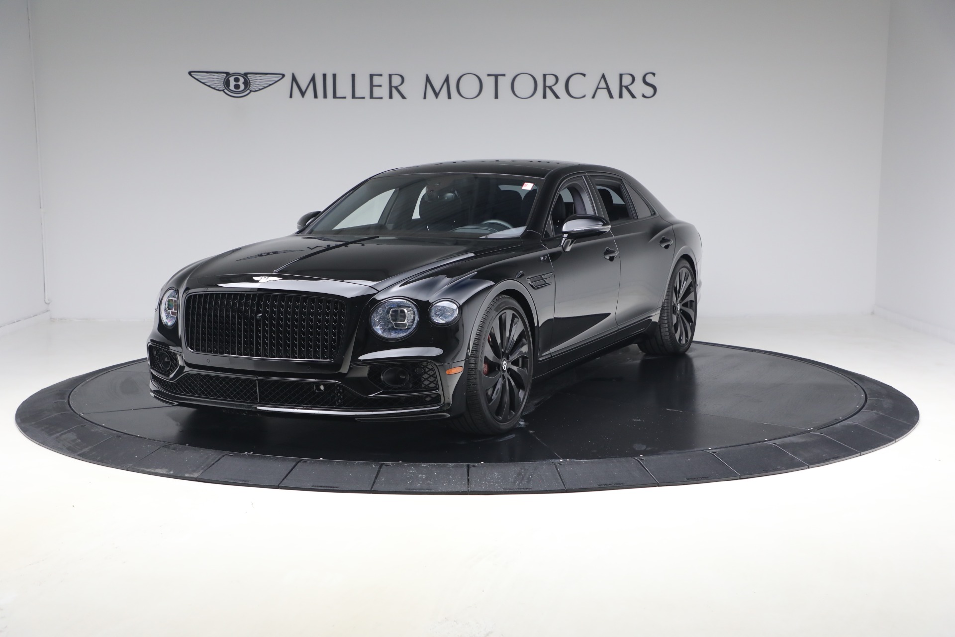 Used-2023-Bentley-Flying-Spur-V8