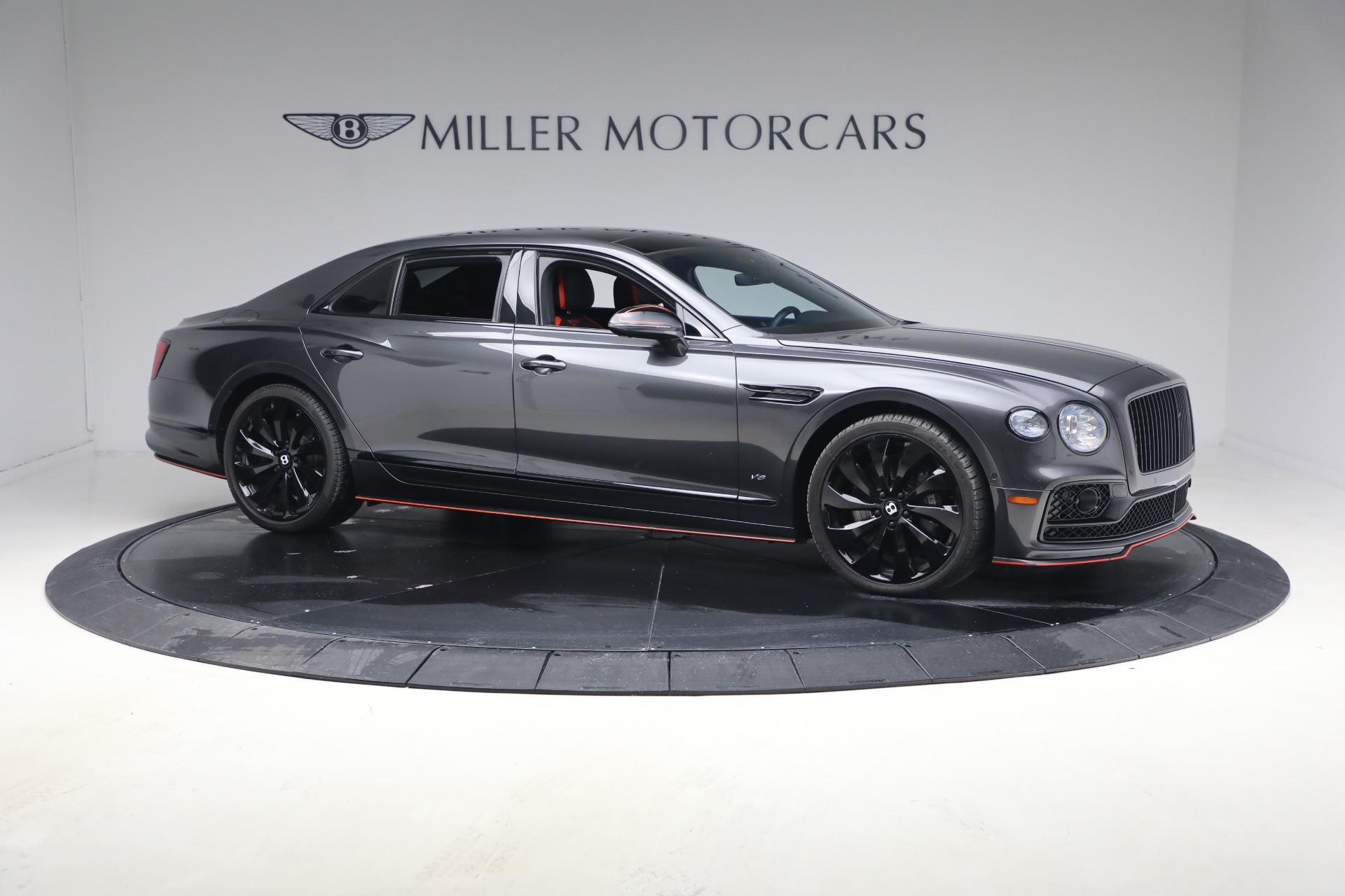 Used-2022-Bentley-Flying-Spur-V8