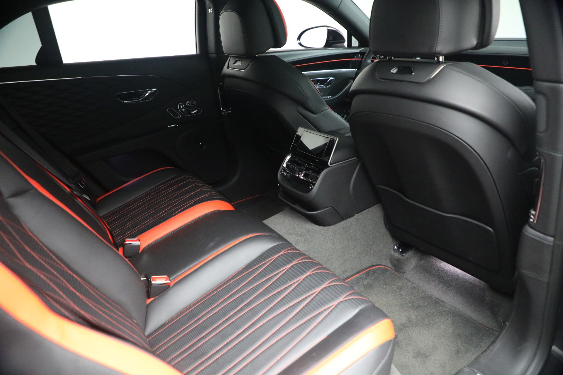 Used-2022-Bentley-Flying-Spur-V8