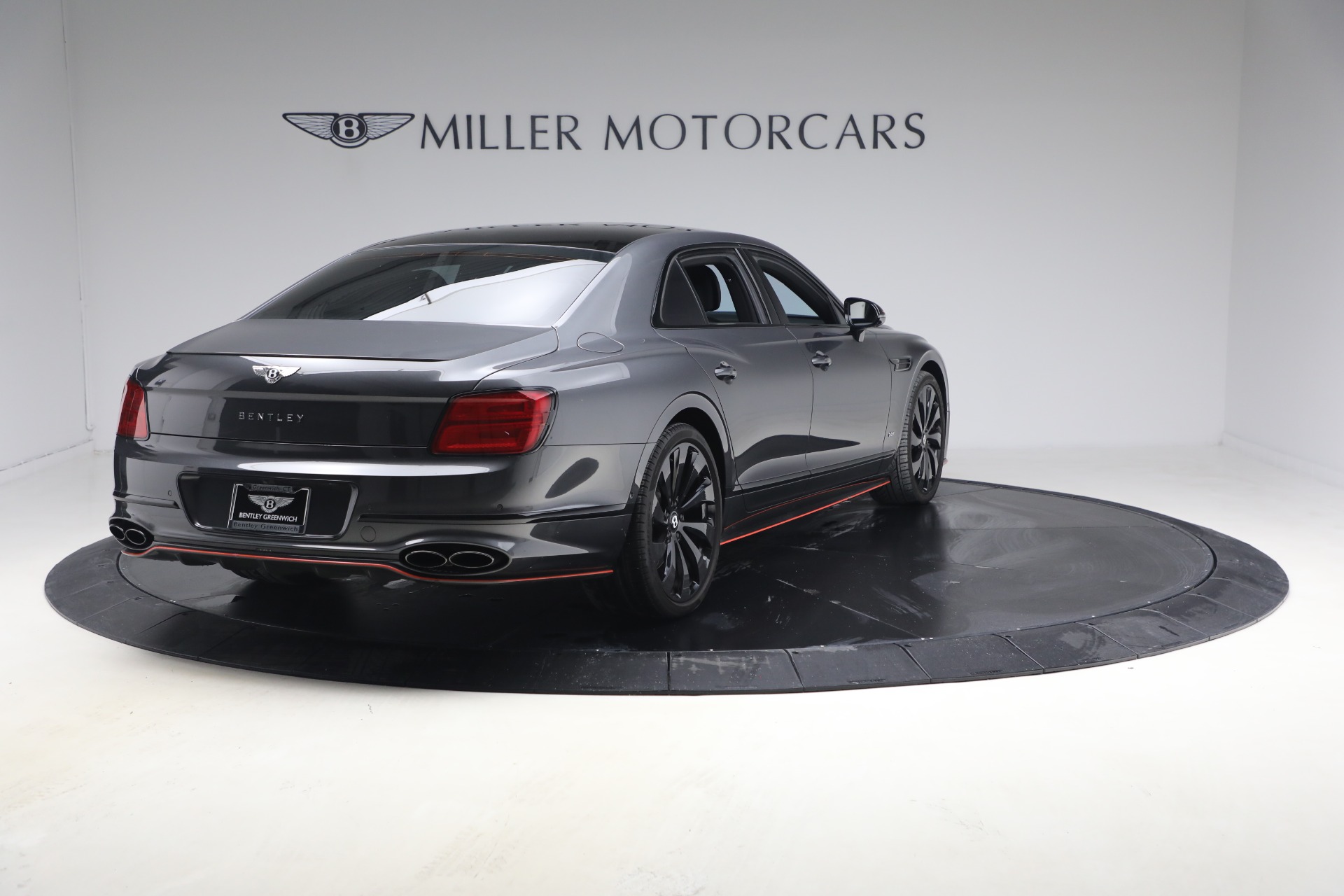 Used-2022-Bentley-Flying-Spur-V8