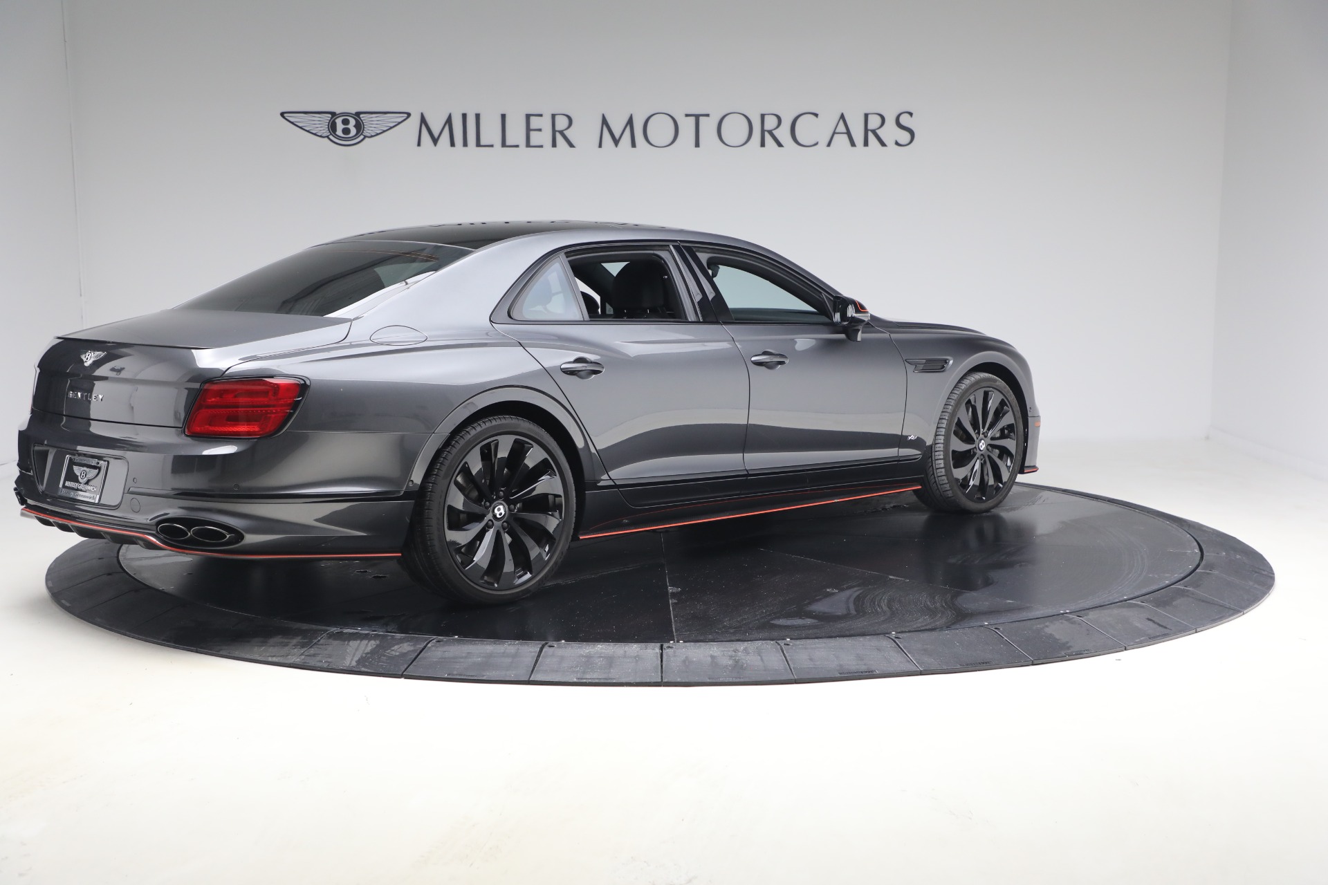 Used-2022-Bentley-Flying-Spur-V8