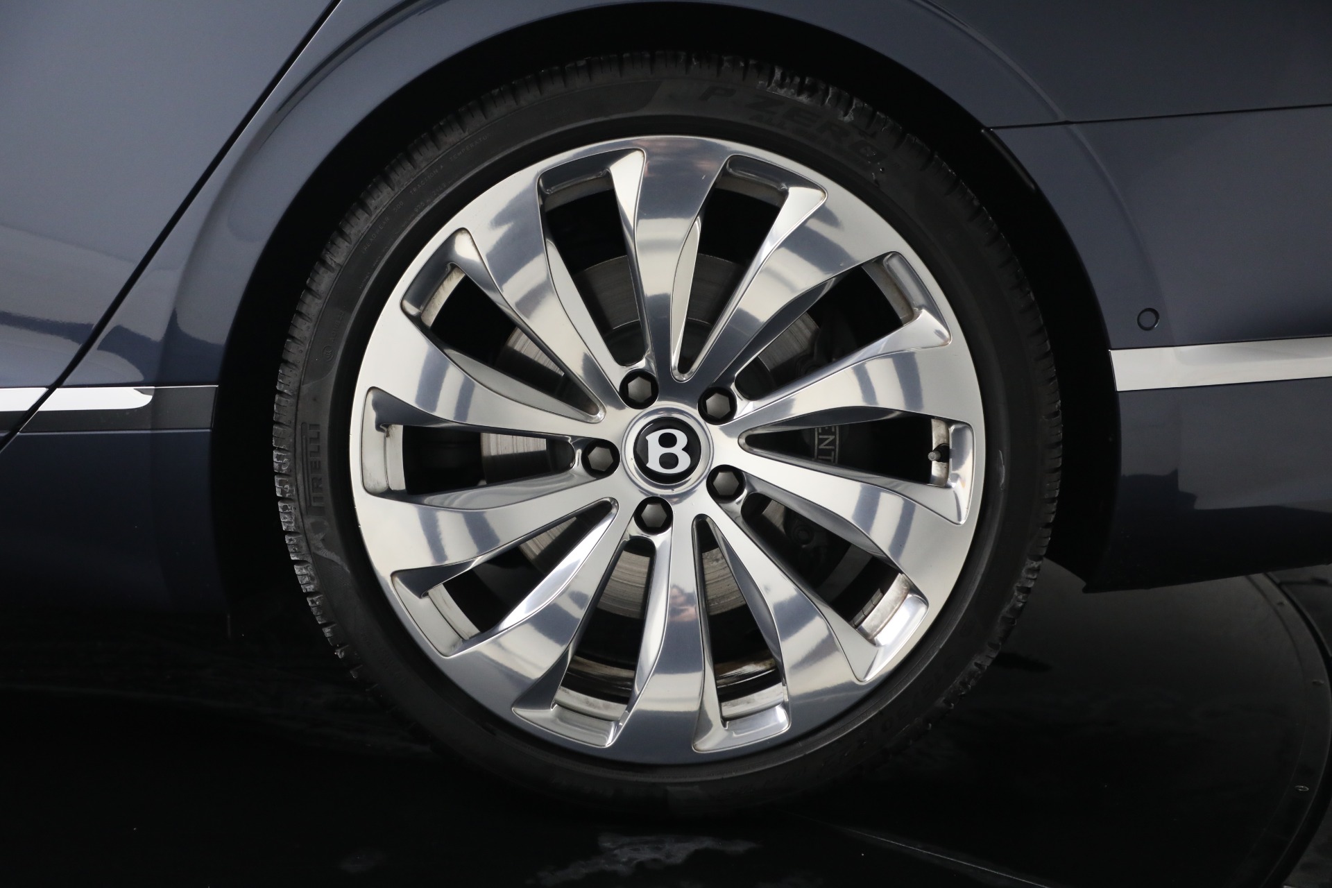 Used-2020-Bentley-Flying-Spur-W12