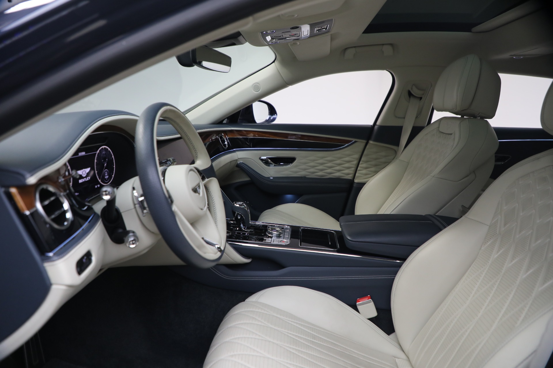 Used-2020-Bentley-Flying-Spur-W12
