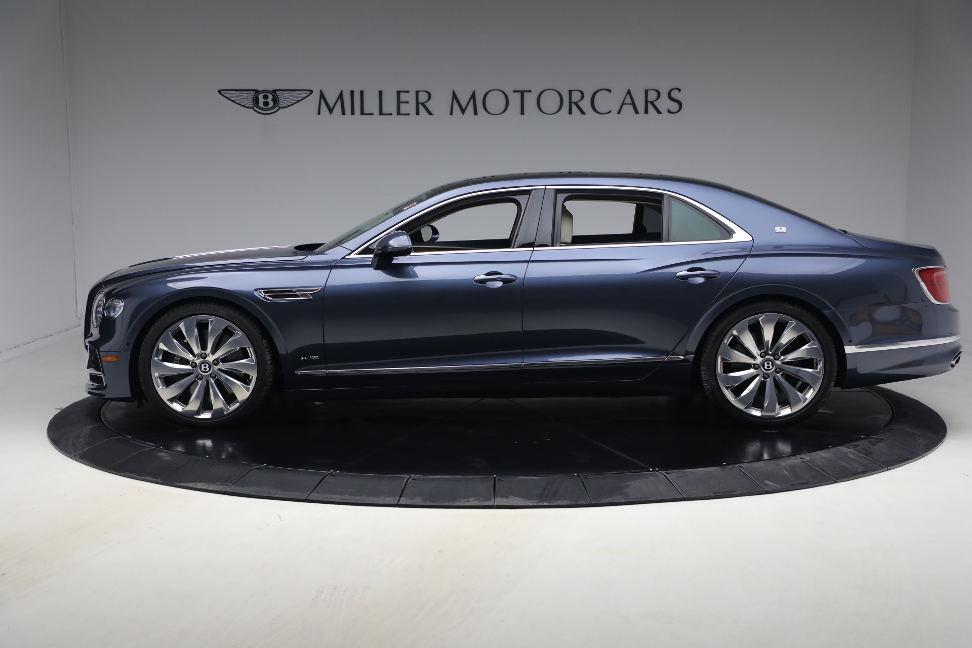 Used-2020-Bentley-Flying-Spur-W12