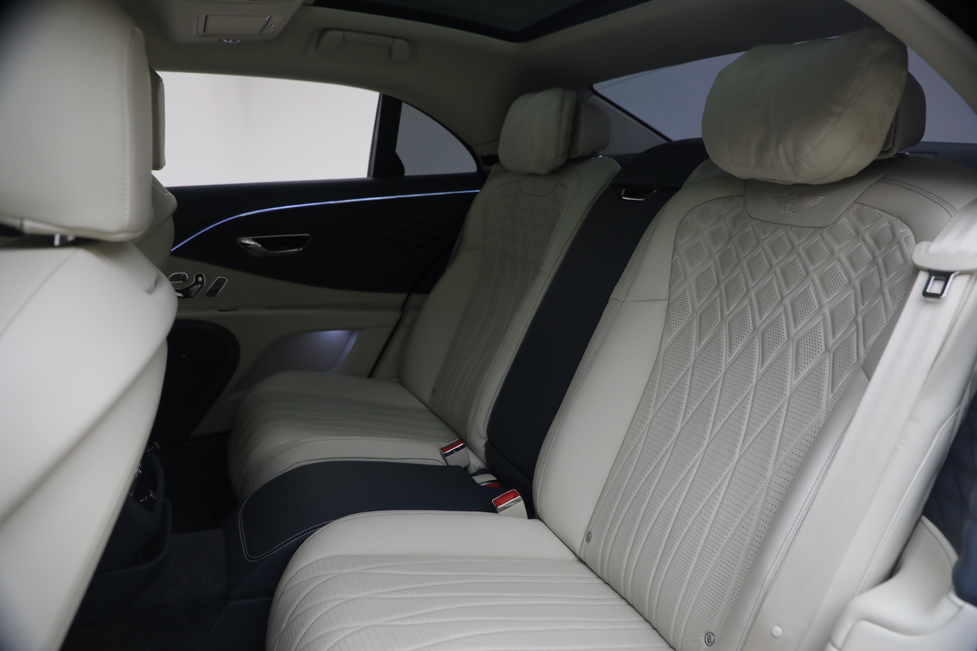 Used-2020-Bentley-Flying-Spur-W12
